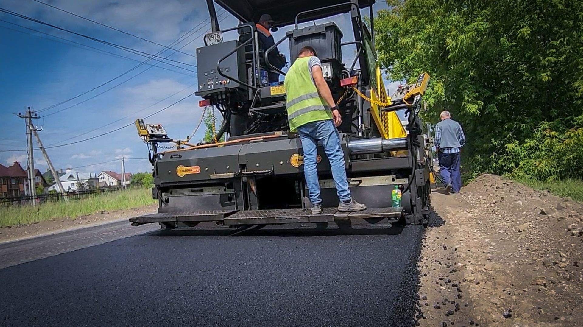 бронницы, ремонт дороги в бронницах, ремонт дороги в каширском переулке, укладка асфальта в бронницах,