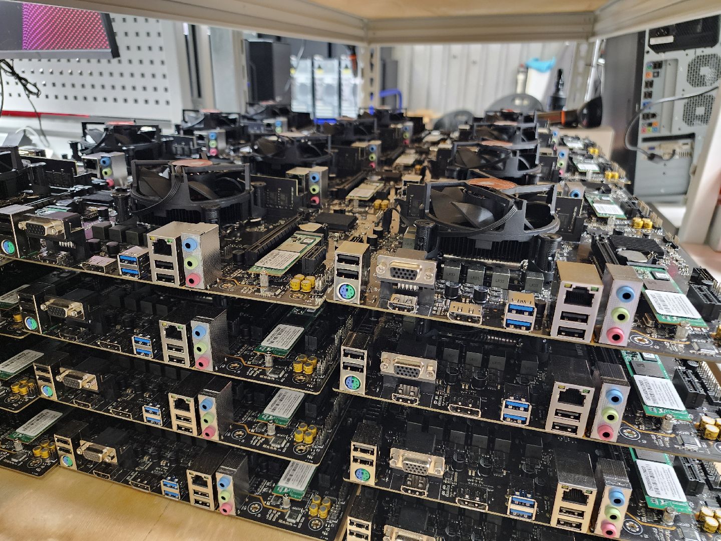 фрязино, компьютеры, технологии, технологическое предпринимательство, отечественное оборудование,