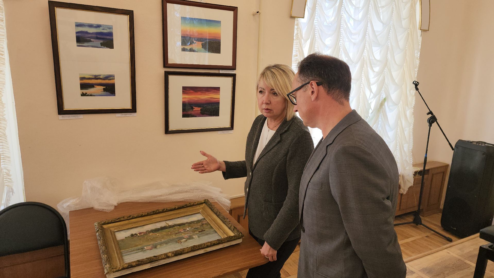 кашира, благотворители, экспонат , дар музею, картина, краеведческий музей, история,