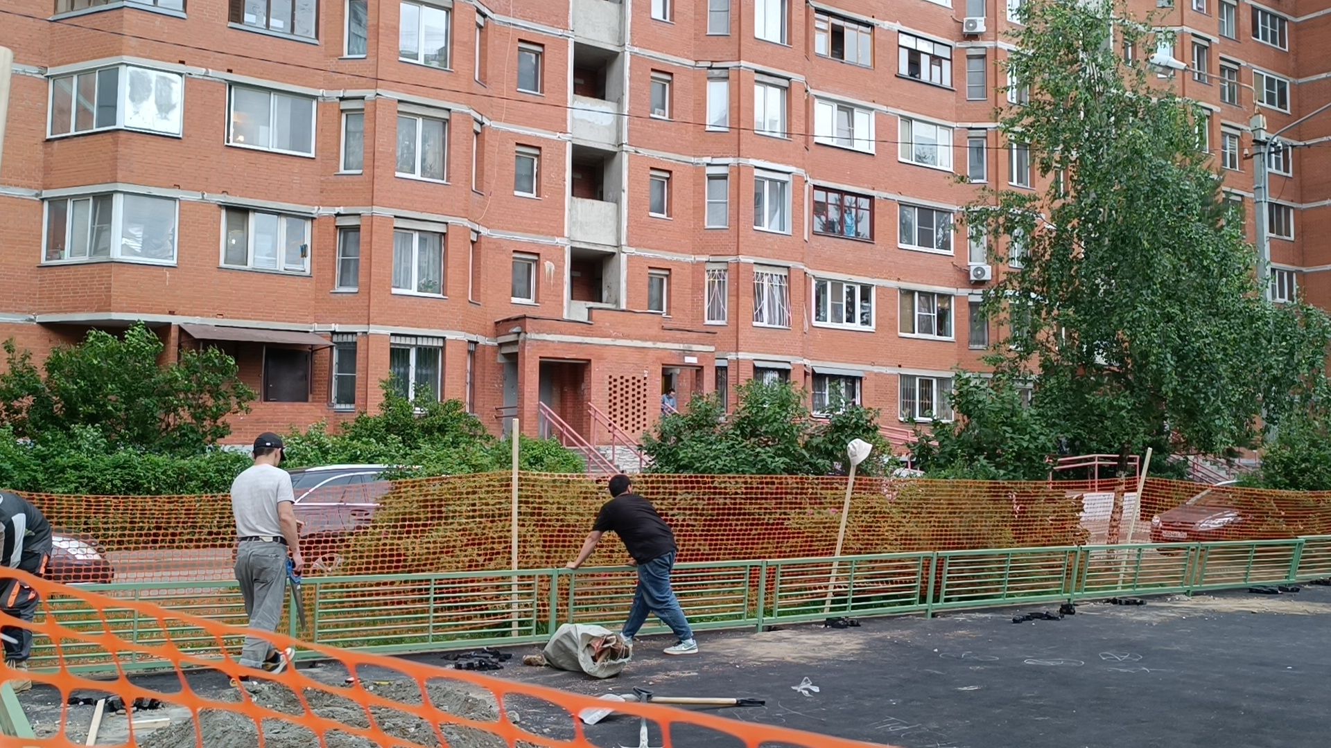 двор, детская  площадка, лобня,