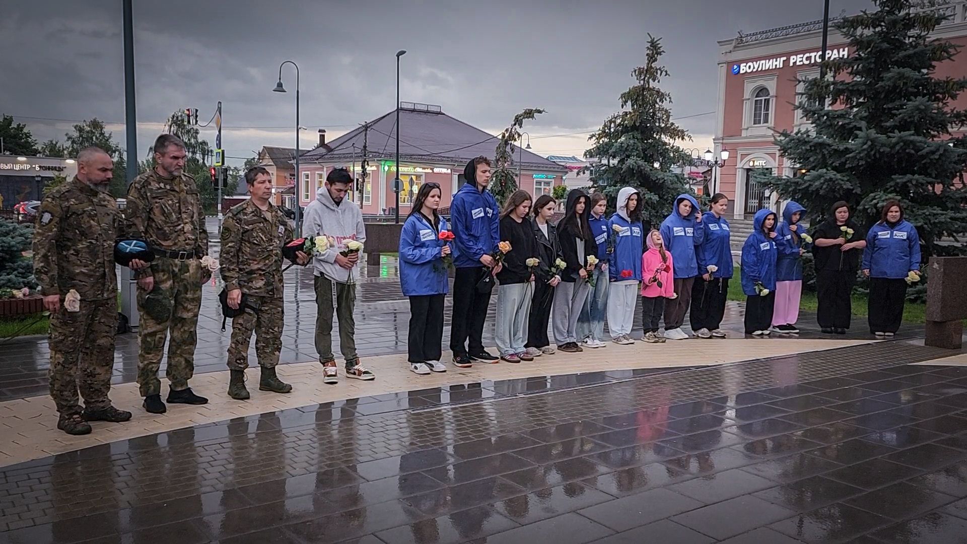 бронницы, памятная акция на площади имени Тимофеева , молодая гвардия бронницы, ассоциация ветеранов сво,