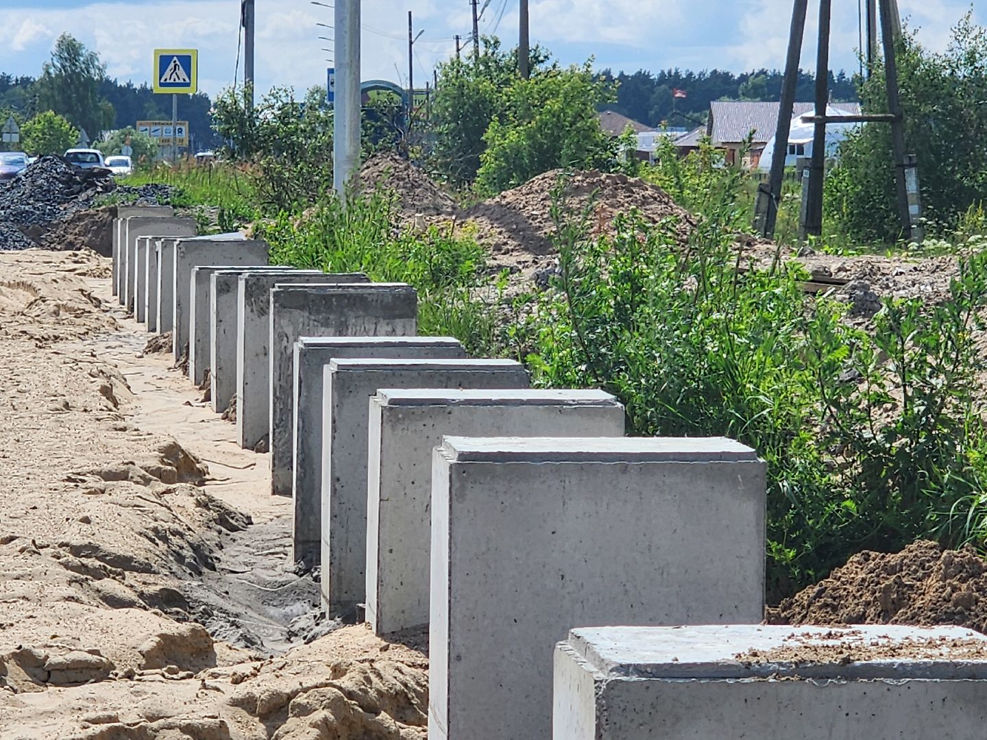 трасса серпухов-протвино, деревня калиново, строительство дороги, расширение трассы, шумозащитные экраны,