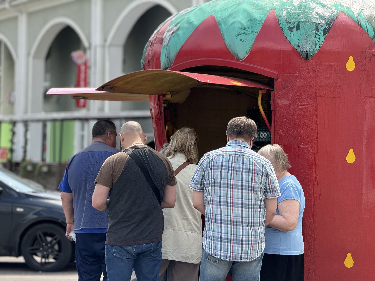 клубника, совхоз имени ленина , киоск клубничка, праздник урожая, ленинский городской округ,