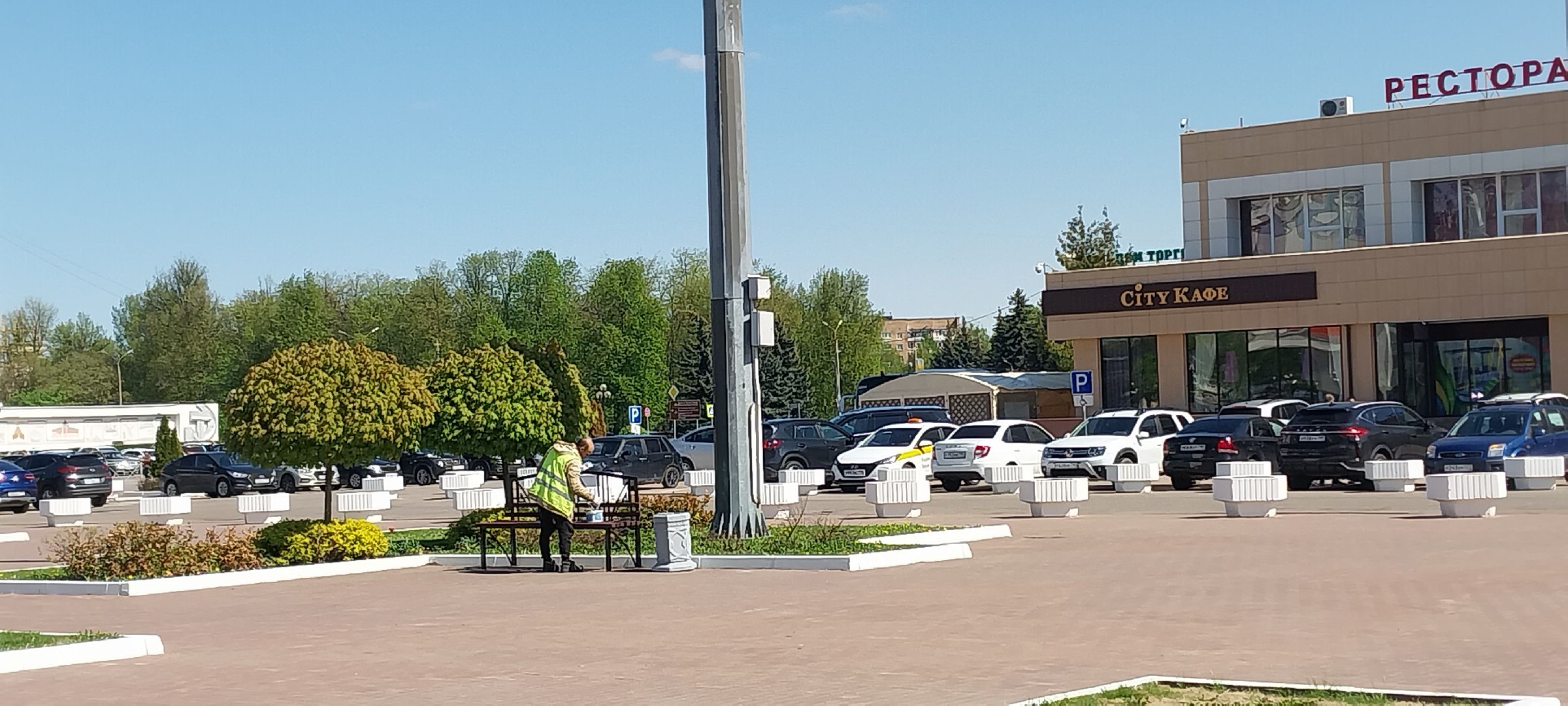 Коломна, лавочки