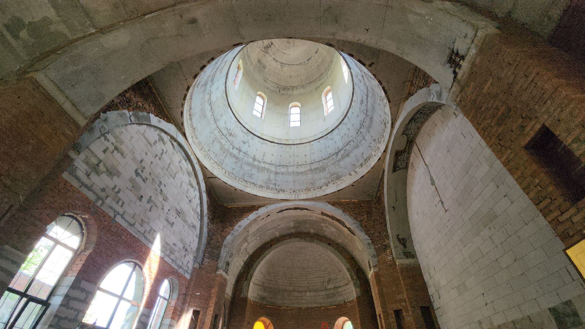 Купол над храмом, Лобня, Церковь ,