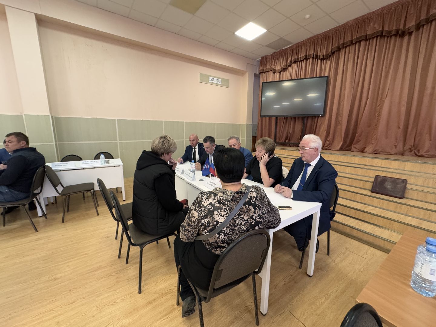 Выездная администрация, СНТ Луч, Дорога для жителей,