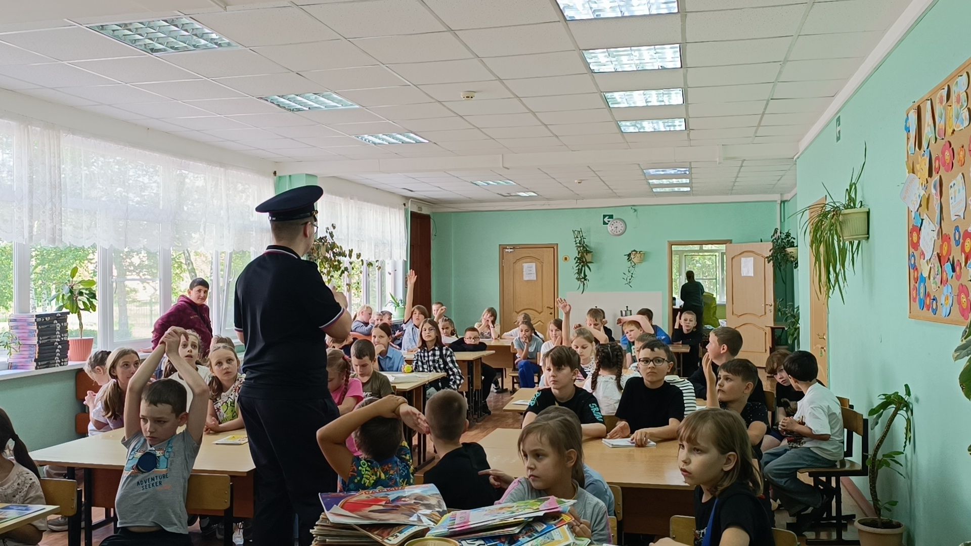 полиция, мошенники, лобня, школа,