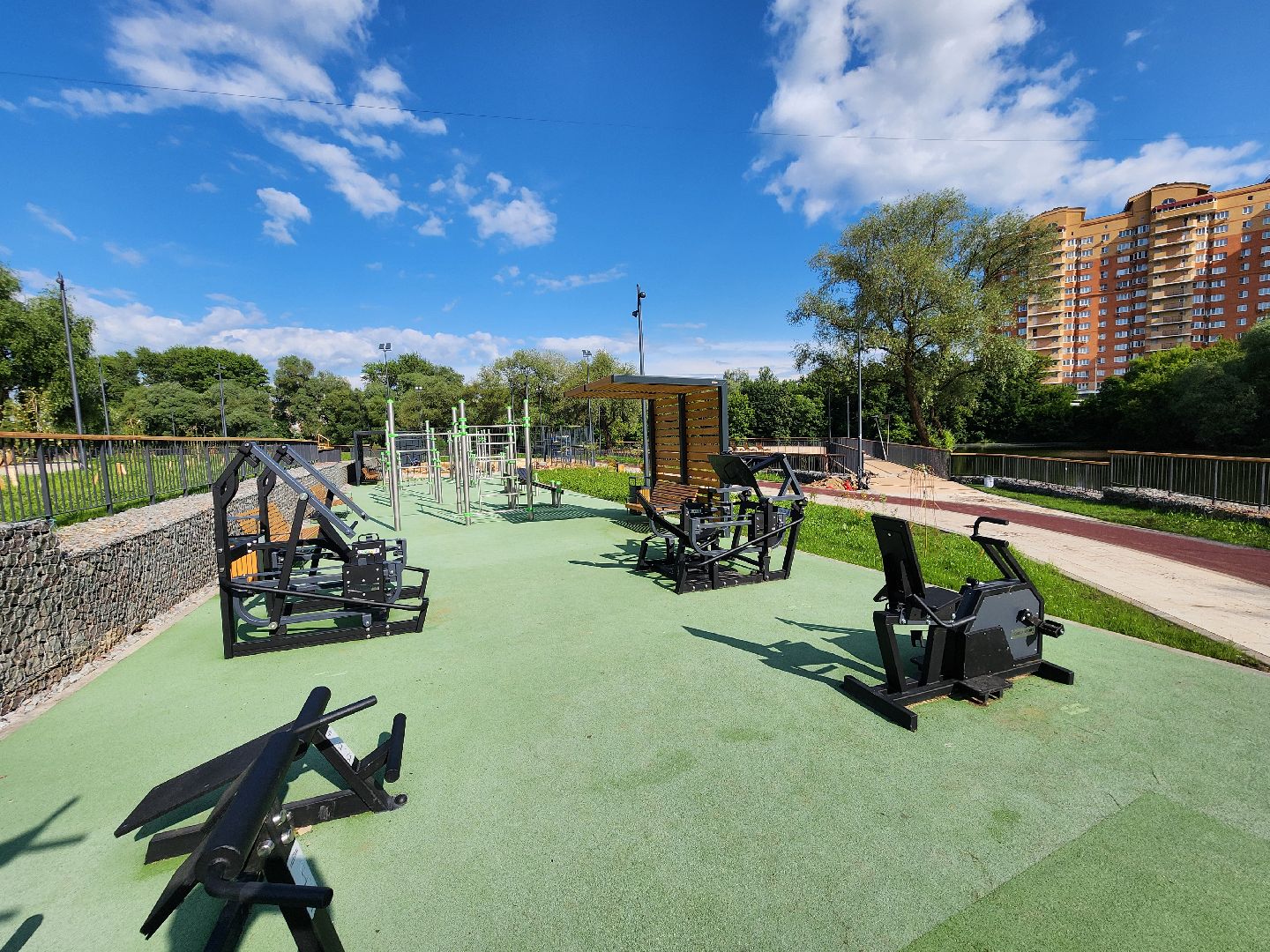 чехов, улица береговая,  набережная реки теребенка, благоустройство, реконструкция, обновление, пешеходные дорожки, прогулочные зоны, тропинки, тротуары, детские и спортивные площадки, пляж, велосипедные дорожки,инженерные сети, госпрограмма московской области, формирование комфортной городской среды,