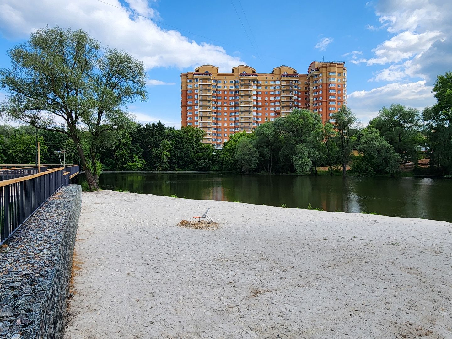 чехов, улица береговая,  набережная реки теребенка, благоустройство, реконструкция, обновление, пешеходные дорожки, прогулочные зоны, тропинки, тротуары, детские и спортивные площадки, пляж, велосипедные дорожки,инженерные сети, госпрограмма московской области, формирование комфортной городской среды,