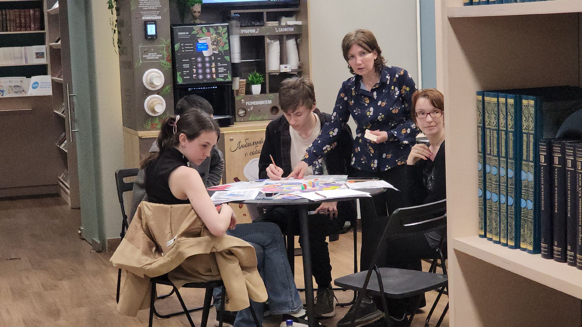 долгопрудный, центральная модельная библиотека, финансовая грамотность, настольная игра, игротека, деньги, советы от банка,