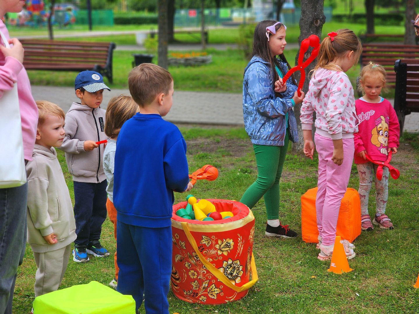 дубна, парк семейного отдыха, живопись, игротека, рисование,
