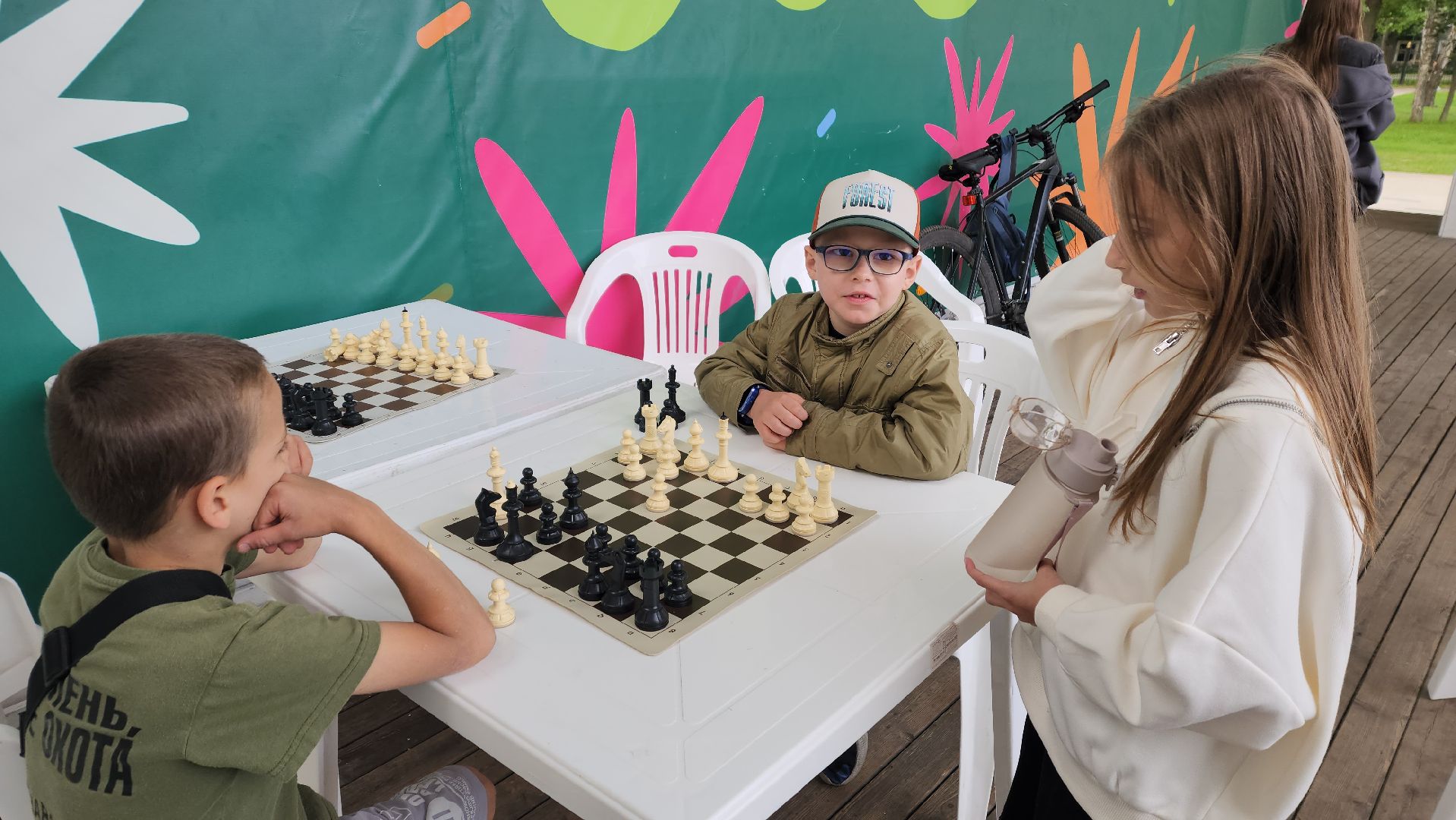 вертикалки, шахматы, турнир, центральный парк,шахматы для детей, шахматный турнир,лето, шахматисты,спорт,