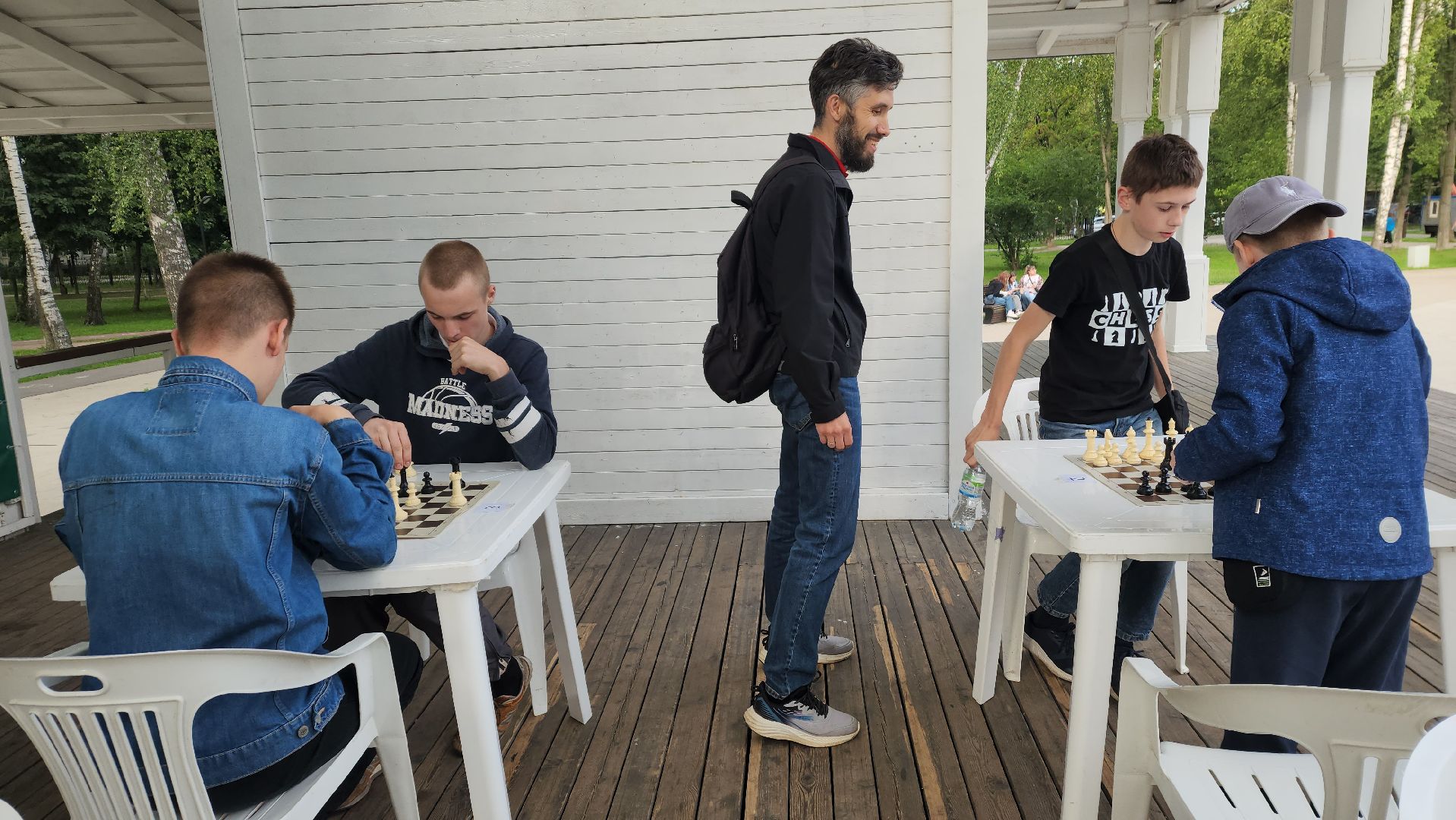 вертикалки, шахматы, турнир, центральный парк,шахматы для детей, шахматный турнир,лето, шахматисты,спорт,