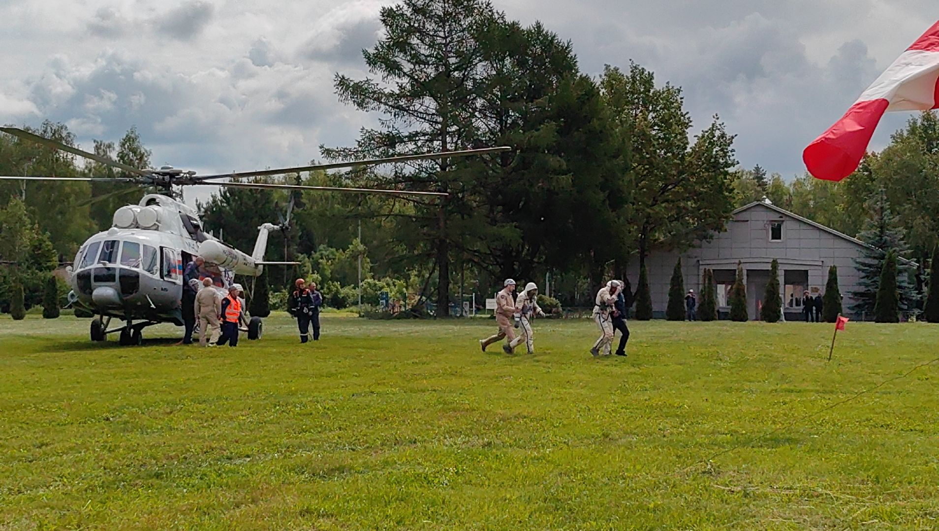 вертолет, космонавт, тренировка, подъем,