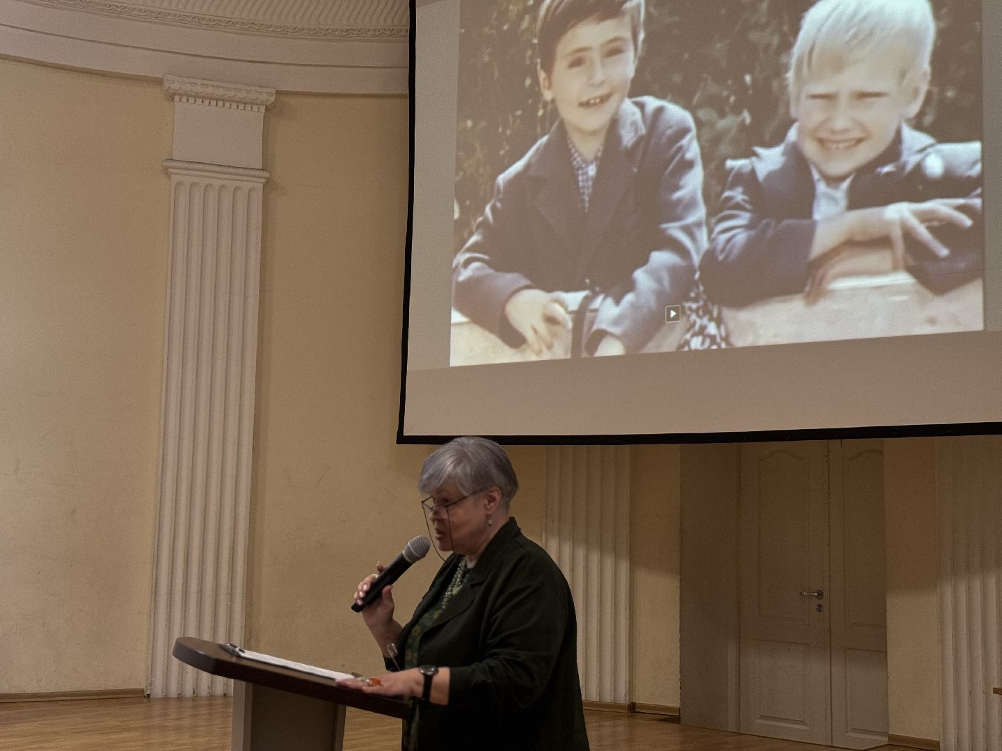 кинопоказ,  пожар во флигеле , историко - культурный центр, ленинский городской округ, школьники,