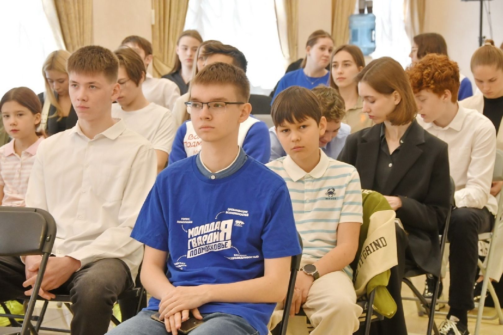 стипендия главы 2025, власиха глава, день молодежи, день молодежи во власихе, впк илья муромец, школа искусств гармония, олимпиада школьников,