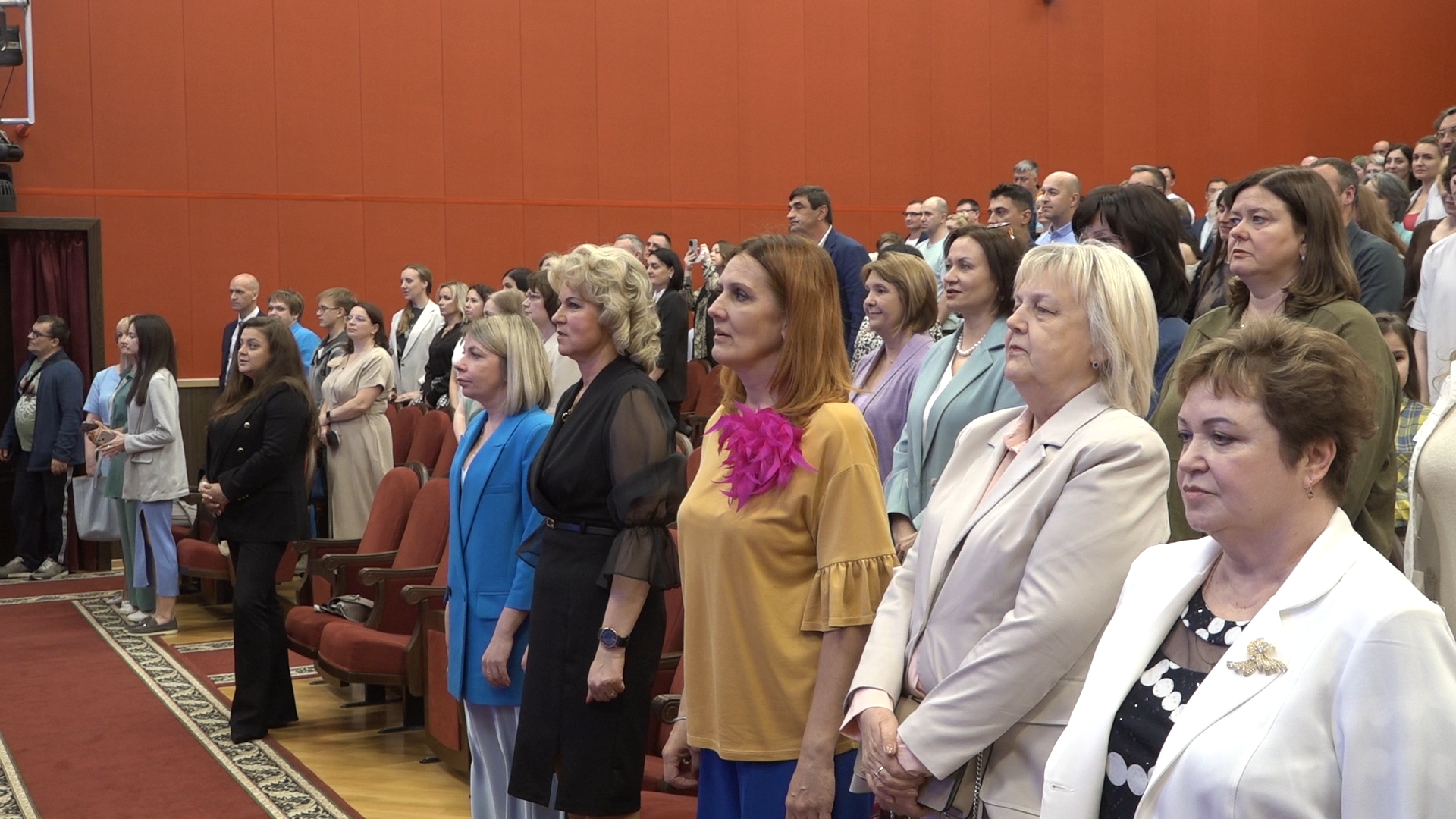 выпускной 9 класс, школа перспектива, власиха перспектива, красный аттестат, выпуск 2025,