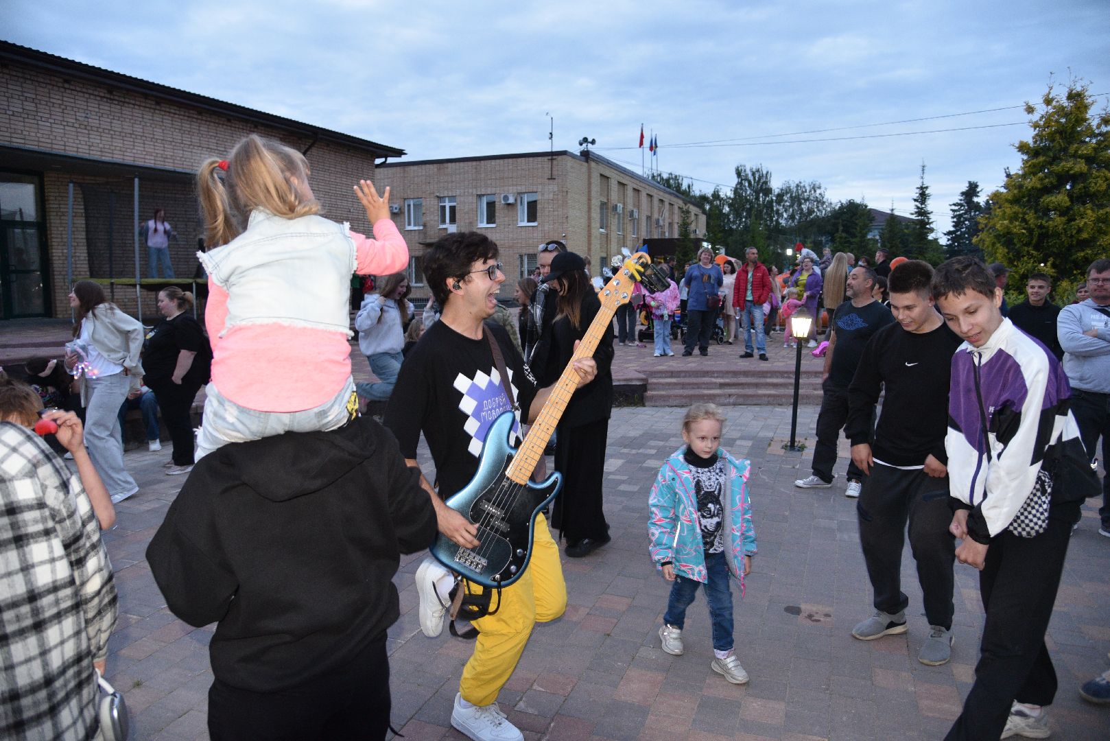 лотошино, день молодежи, концерт,