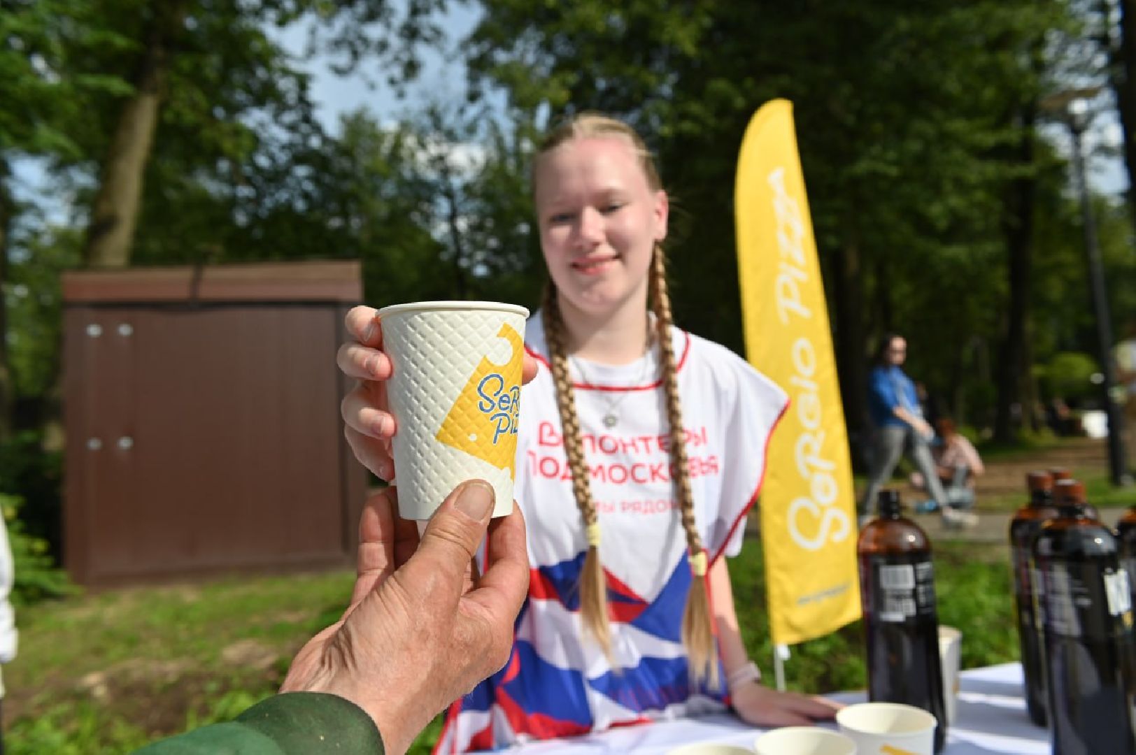 сергиев посад, день молодежи 2025, скитские пруды, танцы, йога, песни под гитару,