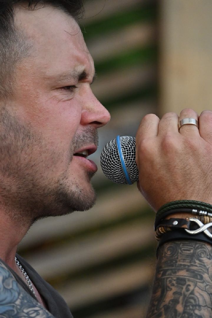 сергиев посад, день молодежи 2025, скитские пруды, танцы, йога, песни под гитару,