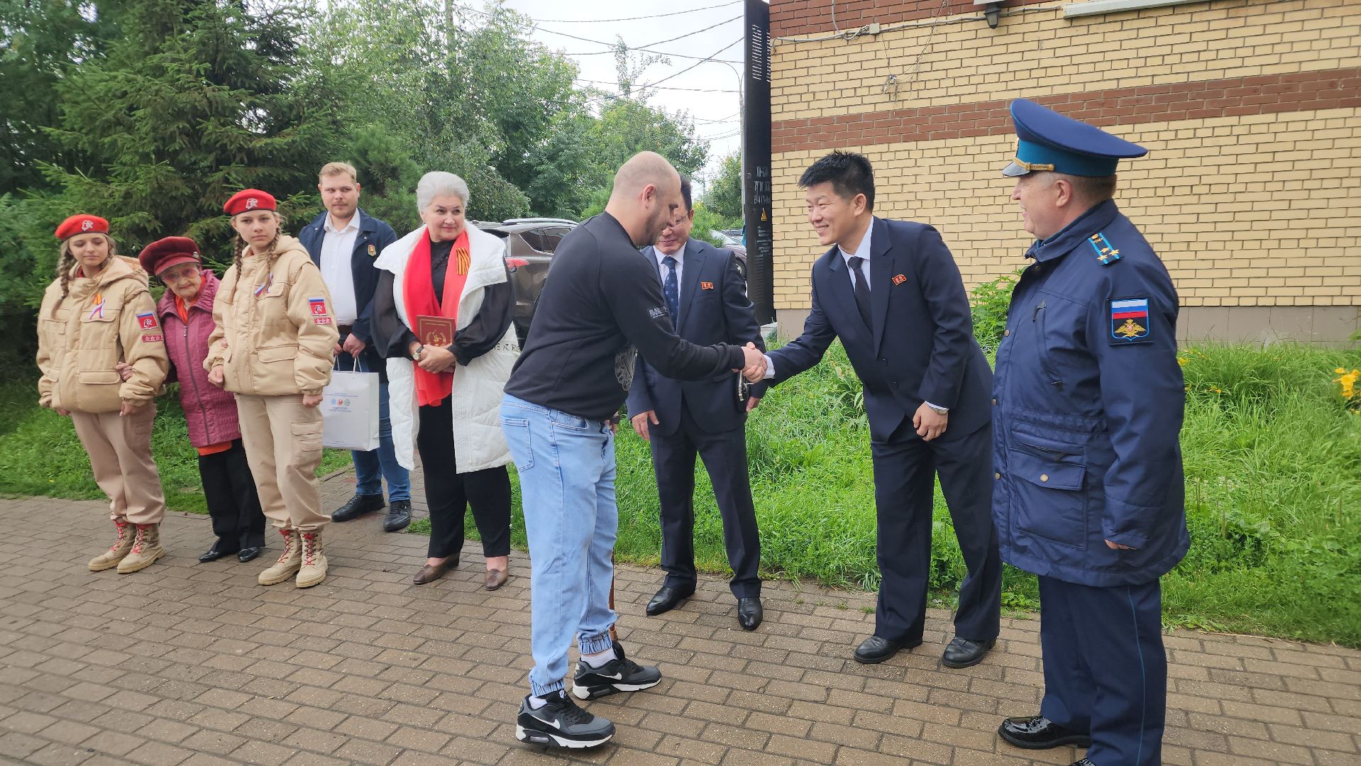 подольск, сад камней, Кедры из Кореи,