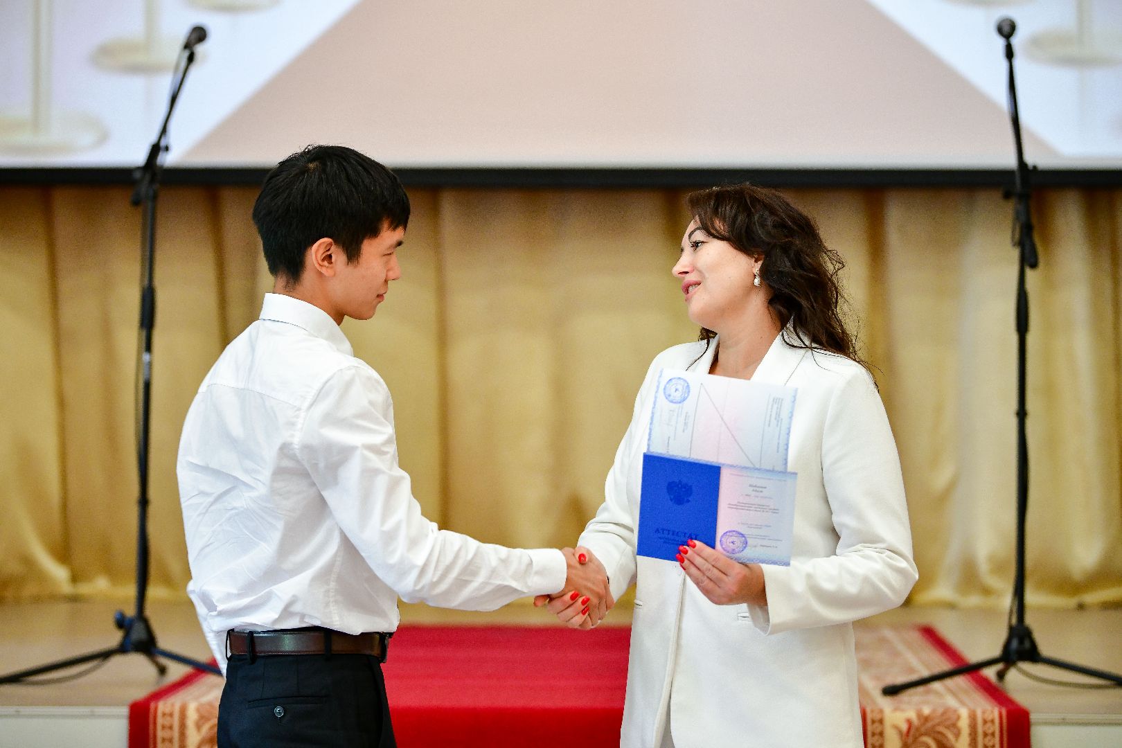 выпускной, аттестат, школа,