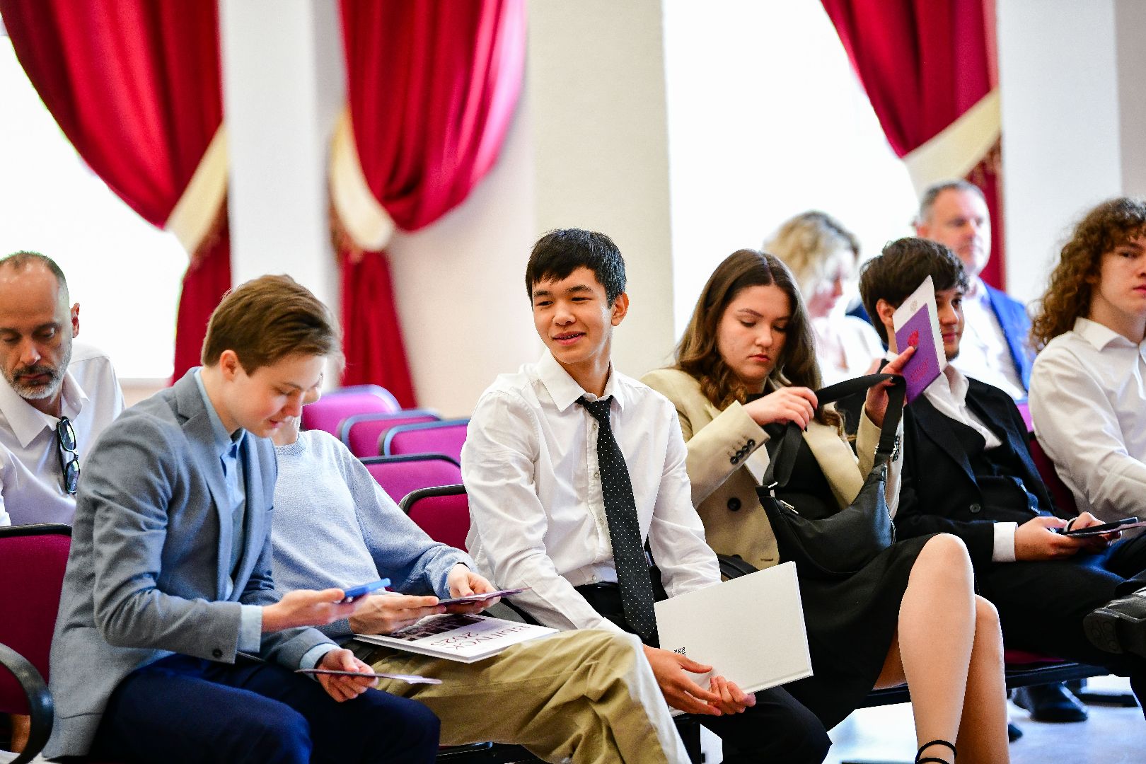 выпускной, аттестат, школа,