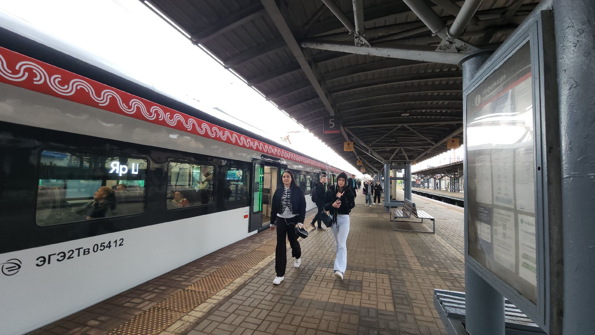 мытищи, поезд, общественный транспорт,