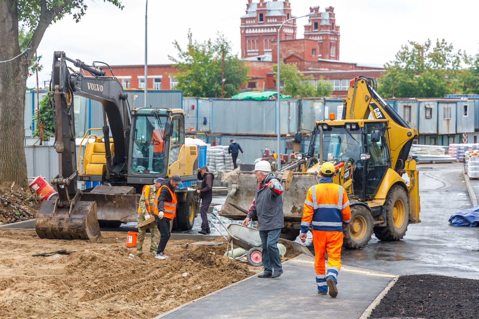 люберцы, новая поликлиника, поселок Октябрьский , строители,