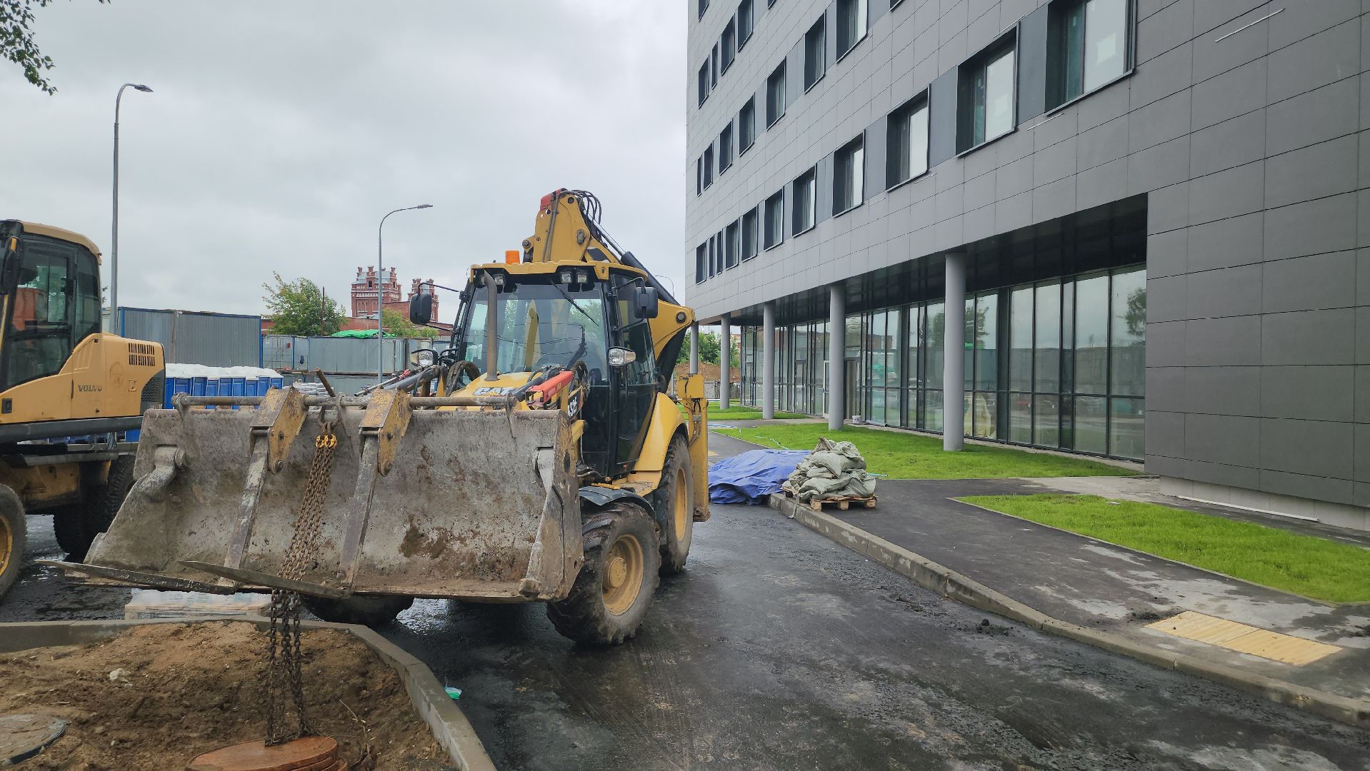 люберцы, новая поликлиника, поселок Октябрьский , строители,
