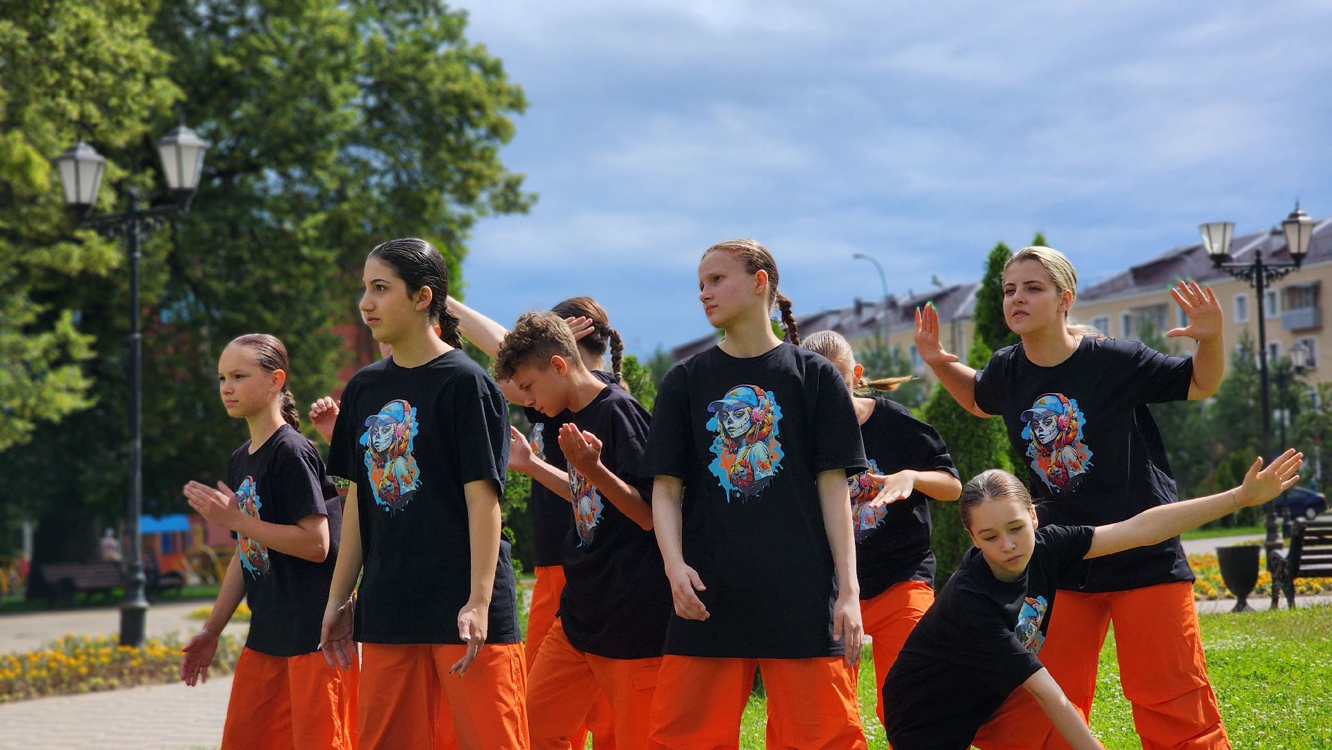 город танцует в парках, культура, танцевальный коллектив, лосино-петровский,