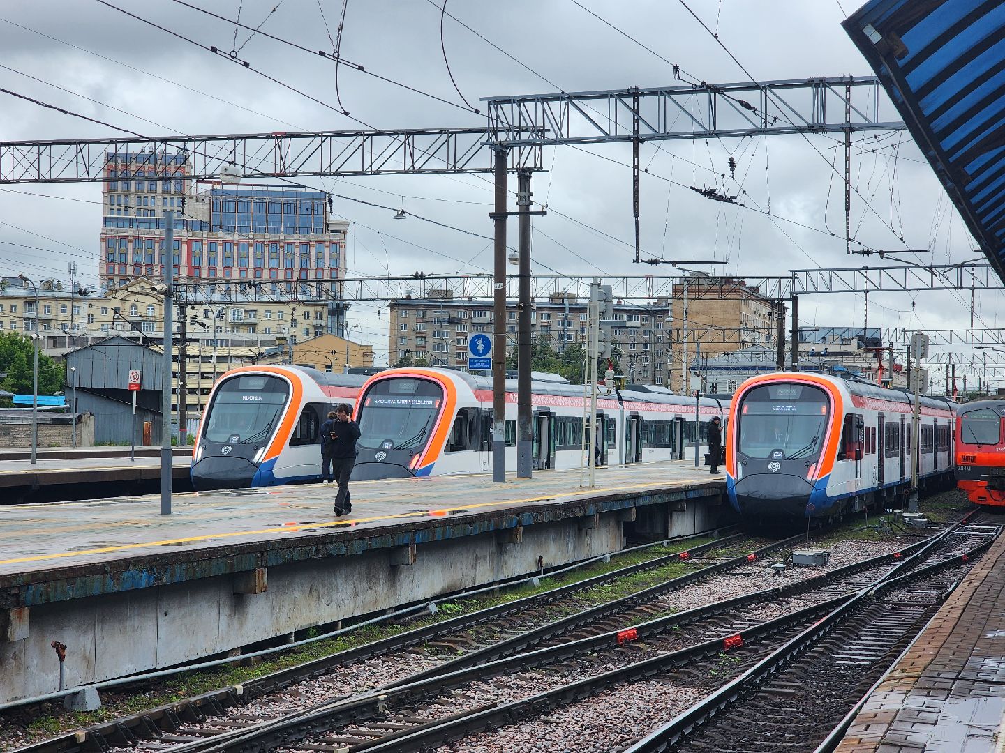 электропоезд, вокзал, машинист, железная дорога,