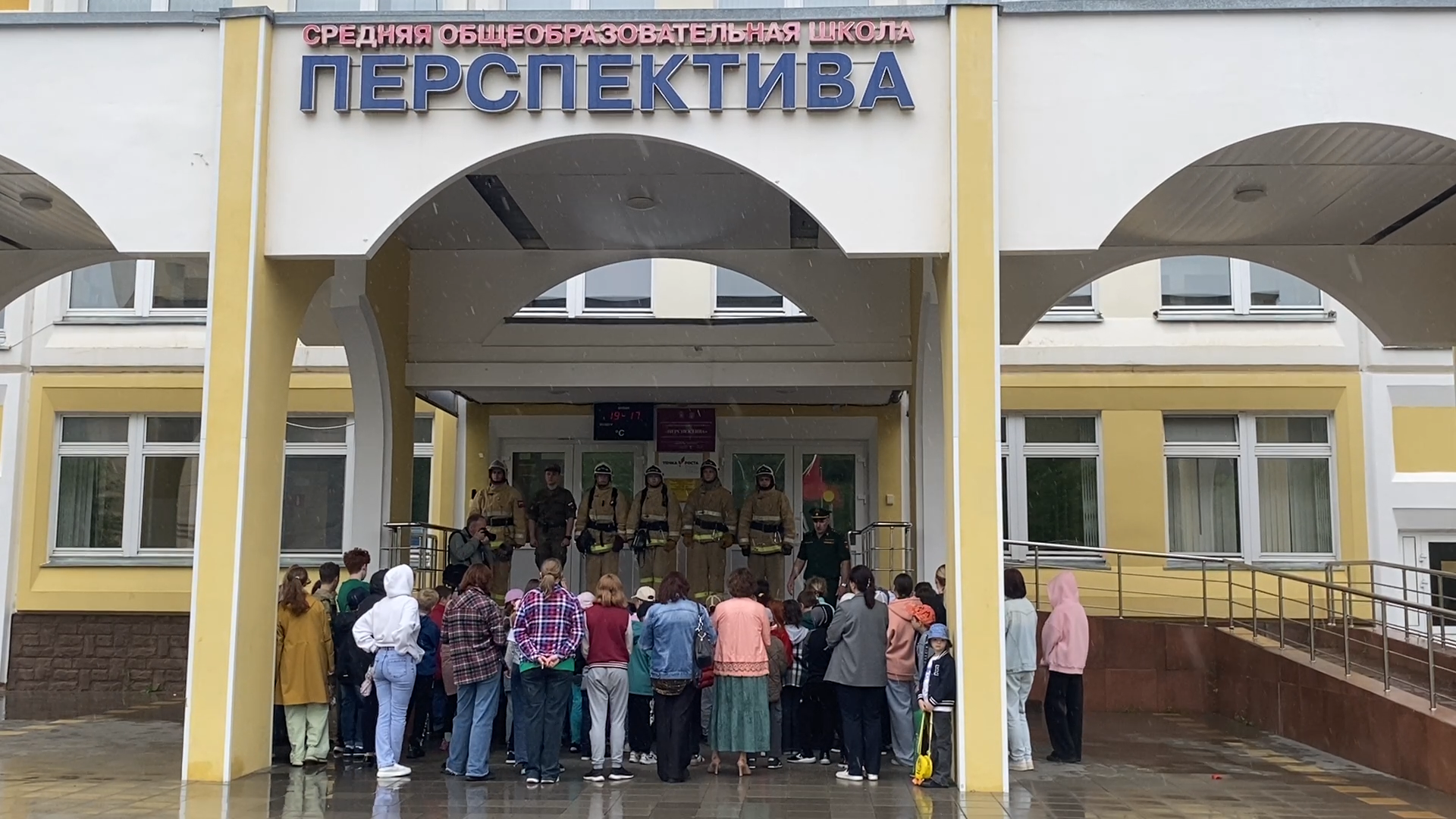 пожарная команда, власиха школа перспектива, летний лагерь , школьный летний лагерь, пожарный расчет,огнеборцы власихи,