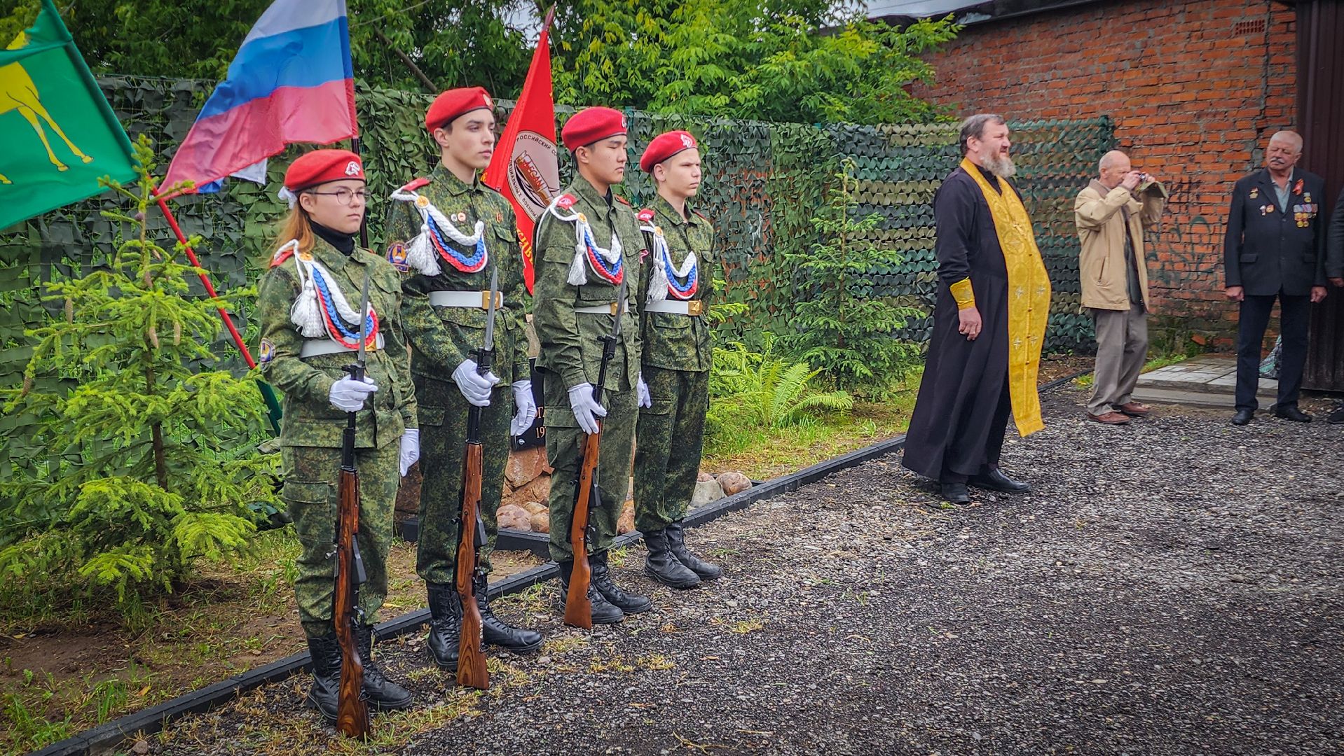 бронницы, открытие памятного знака, ветераны боевых действий, ветераны афганистана,