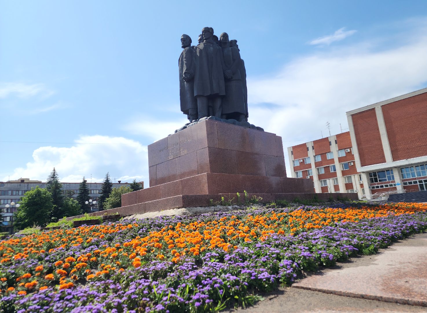 клумбы, цветы, орехово-зуевский округ, благоустройство 2025,