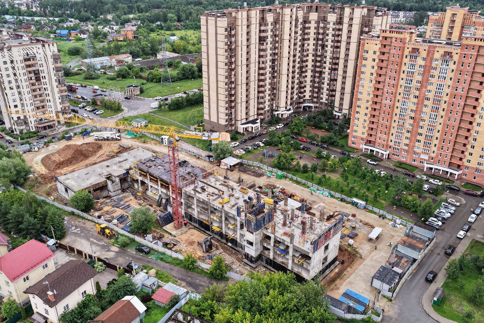 видео с коптера, поликлиника в одинцове, поликлиника в ЖК Гусарская баллада,