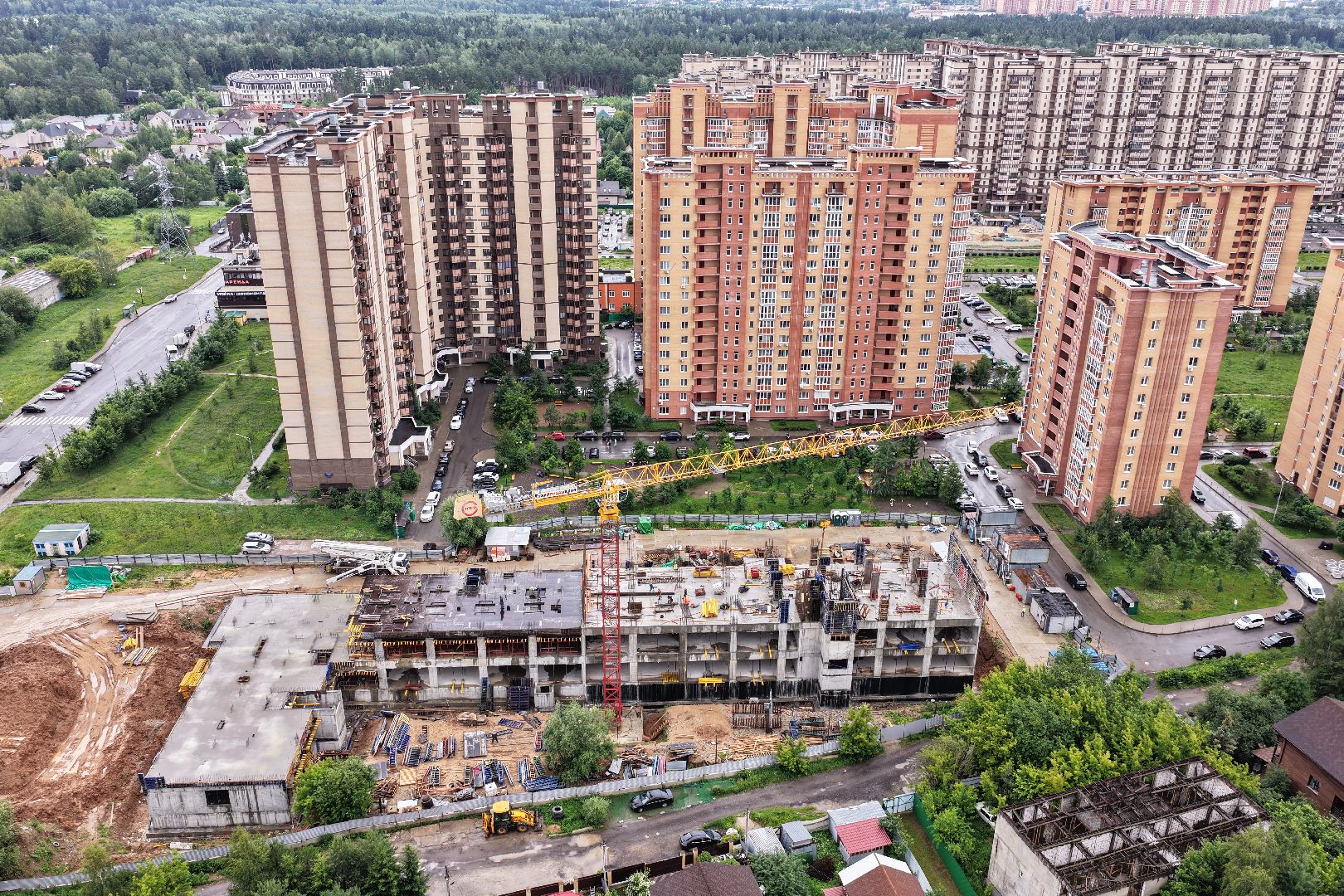 видео с коптера, поликлиника в одинцове, поликлиника в ЖК Гусарская баллада,