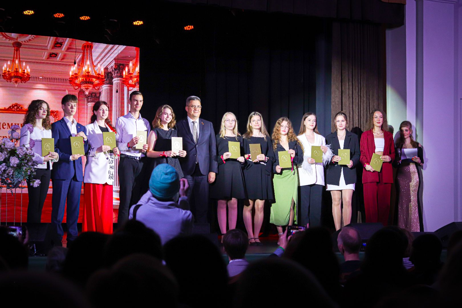 клин, общество, образование, бал медалистов,