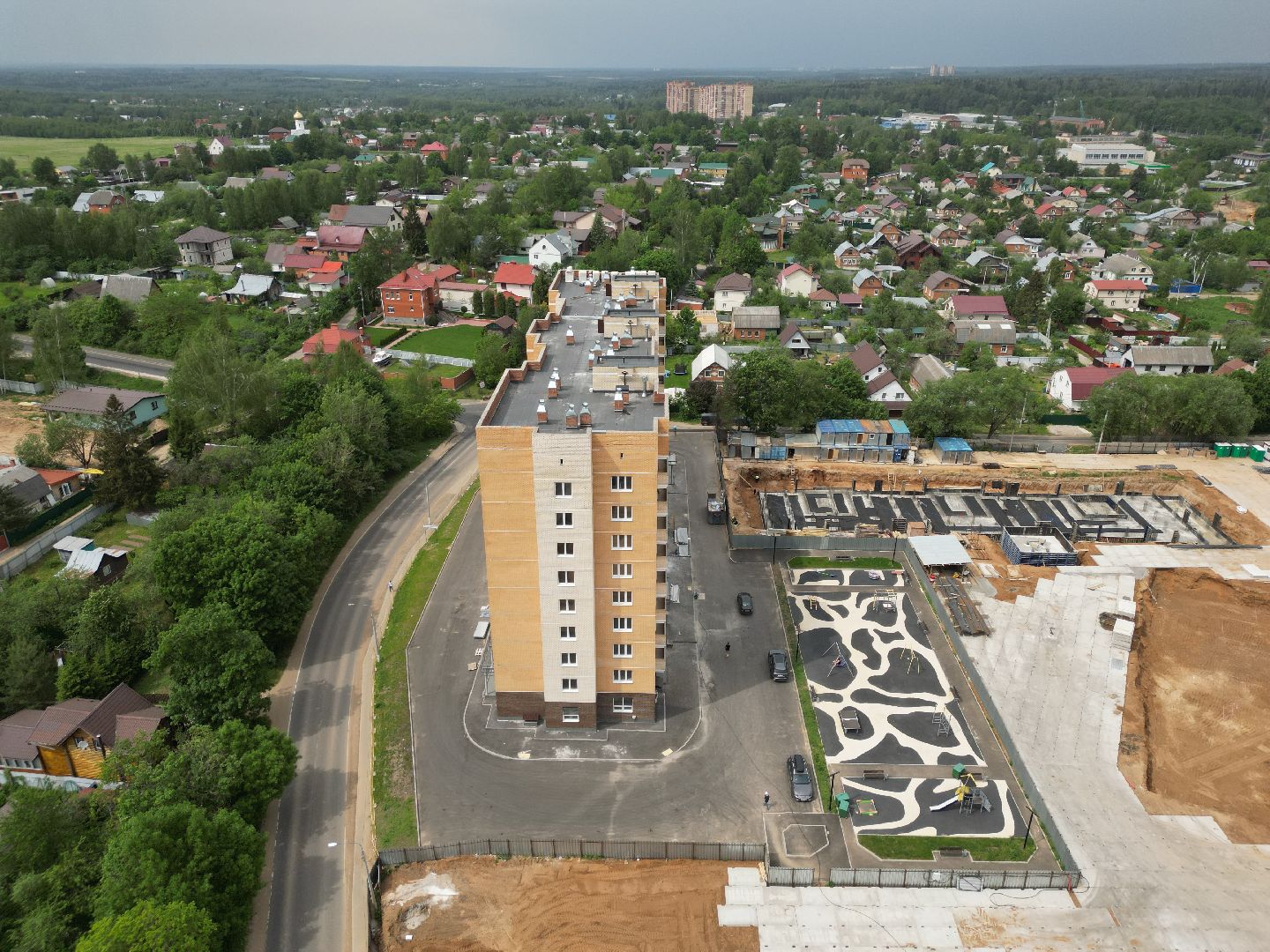 видео с коптера, дом для переселенцев солнечногорск, переселение из аварийного жилья,
