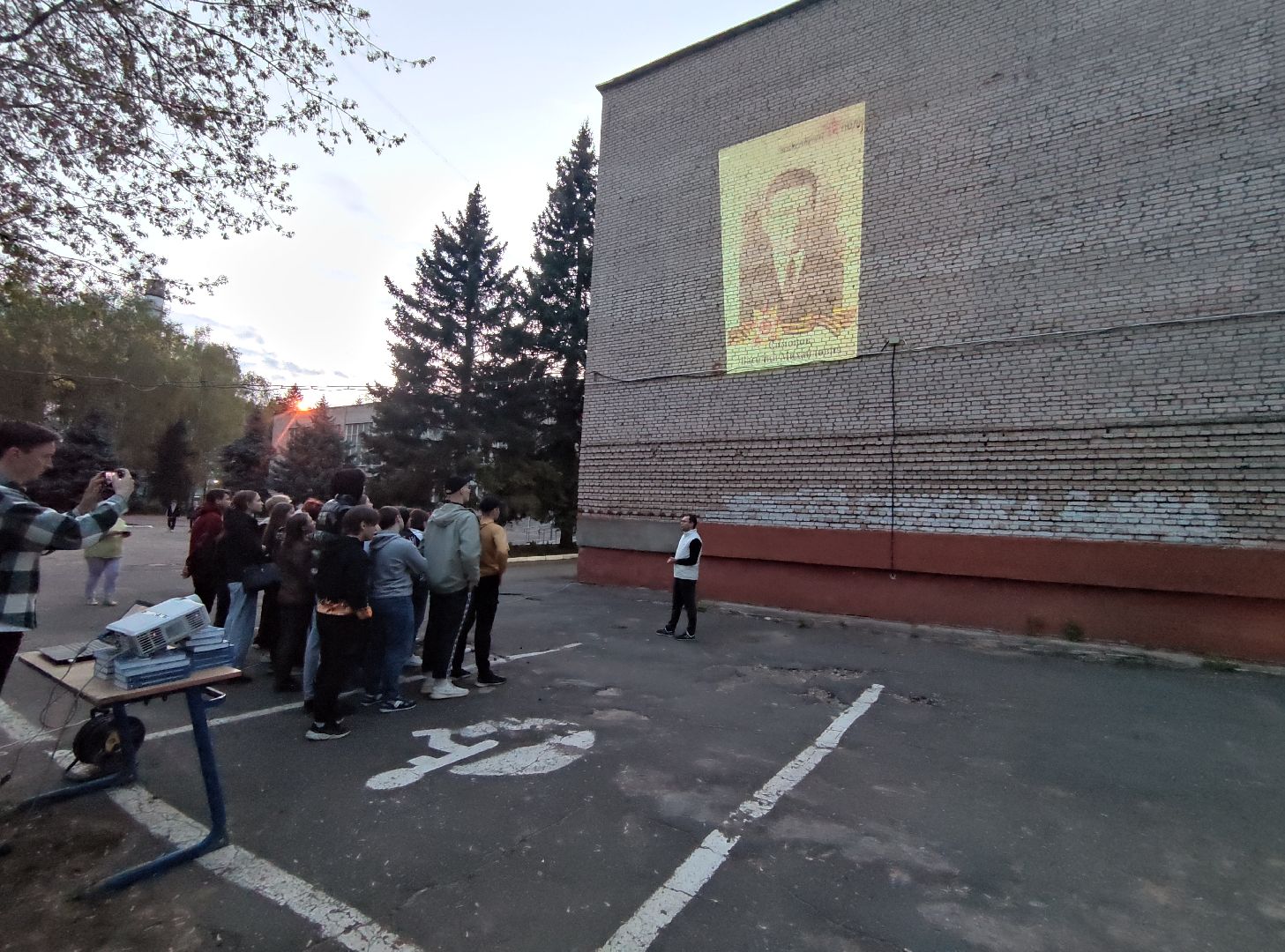 стены смыслов, региональный проект, МГЕР, Молодая гвардия, Дубна