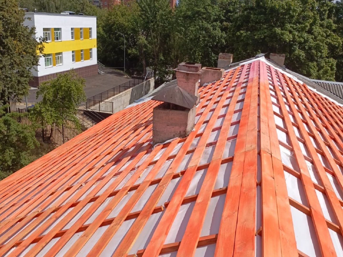 ремонт крыши ,