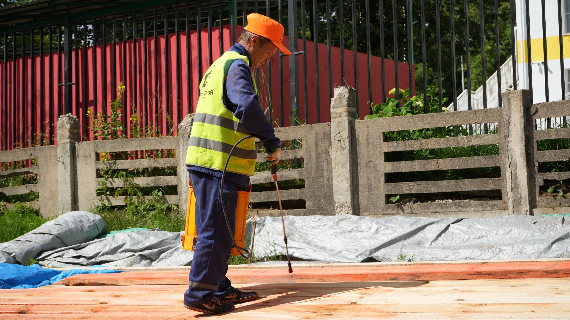 ремонт крыши ,