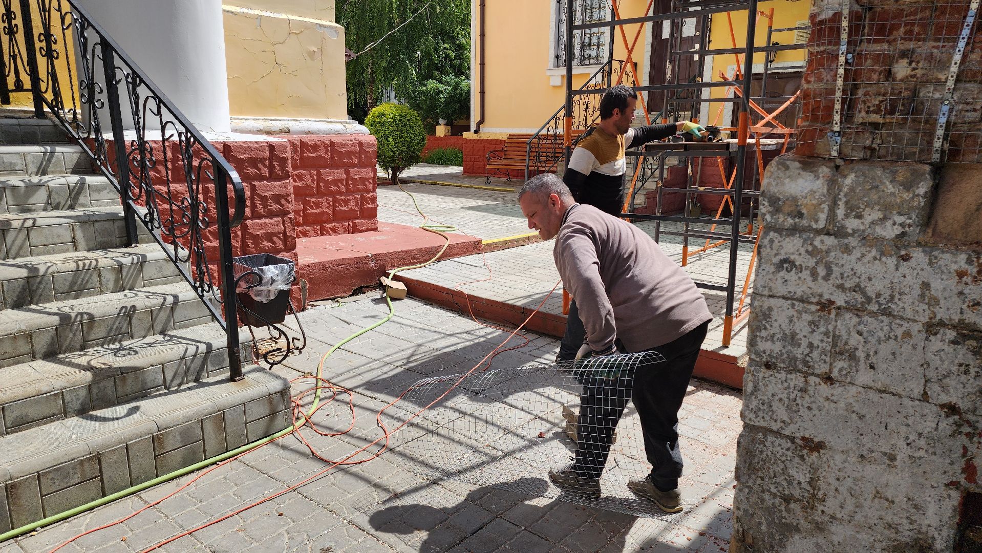 кашира, успенский собор, реставрация , ремонт, входная ворота, историческое сооружение,