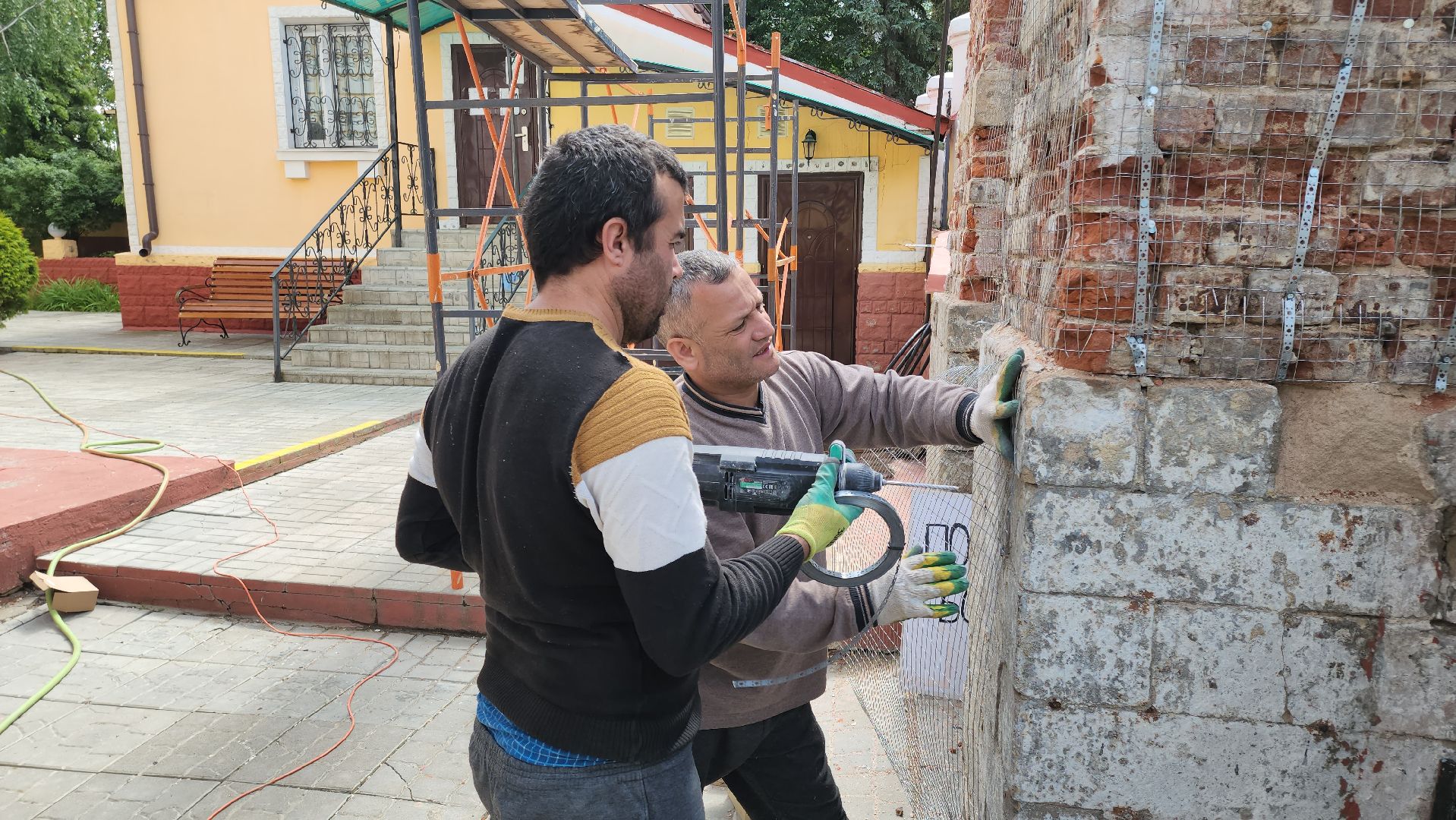 кашира, успенский собор, реставрация , ремонт, входная ворота, историческое сооружение,