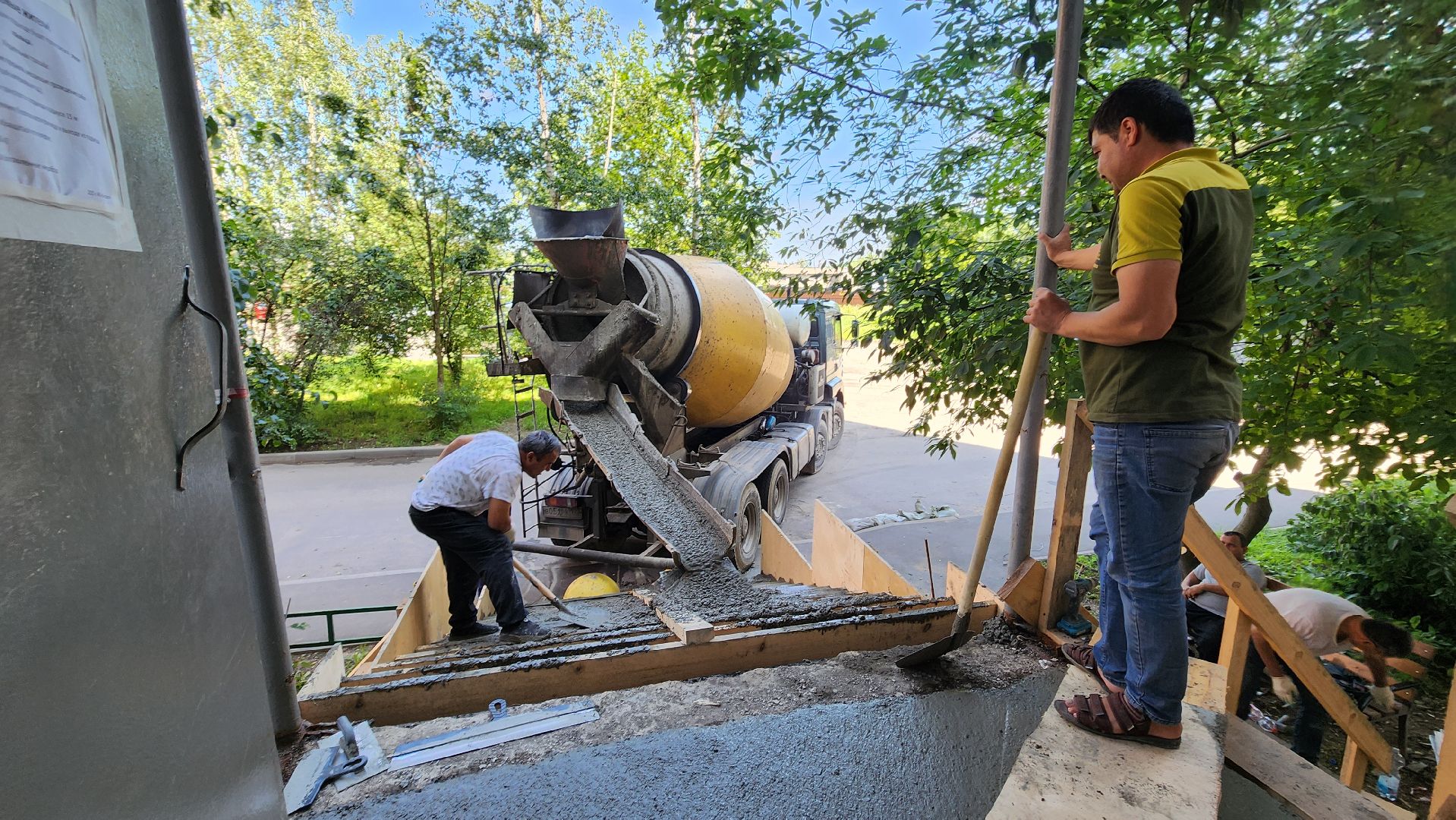 солнечногорск, улица военный городок, ремонт лестницы, ук выстрел,