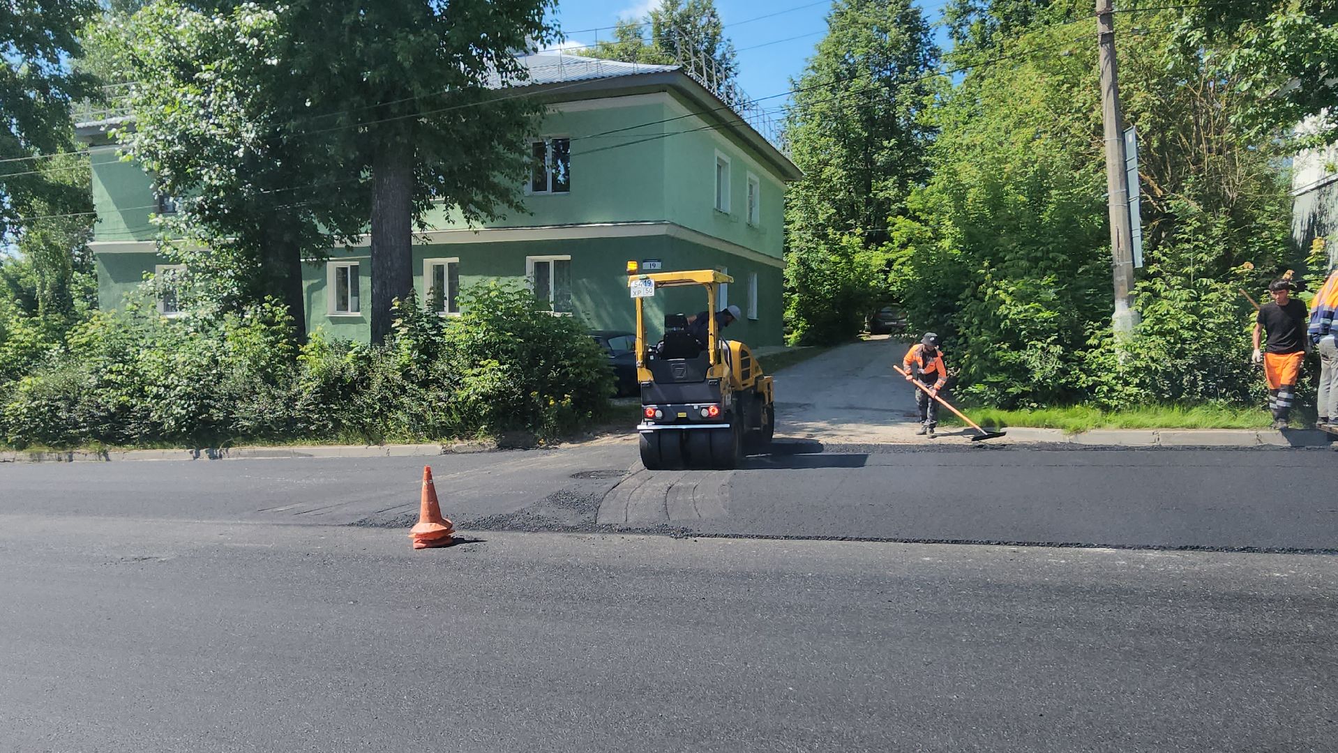 серпухов, улица химиков, укладка нового асфальта, дорожные работы,