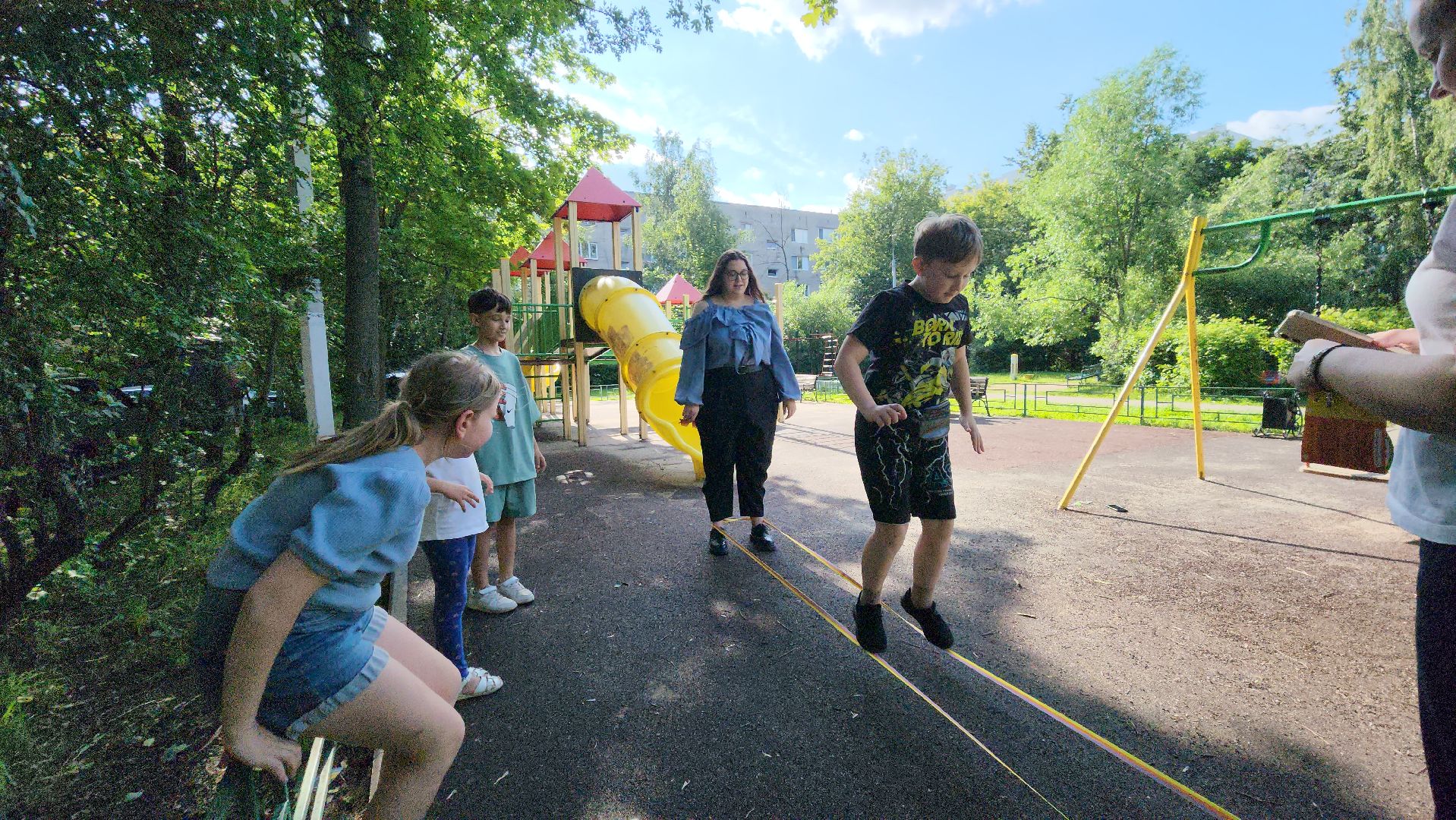 Библиодворик, Библиотека , центральная библиотека, Лобня, Детская площадка ,