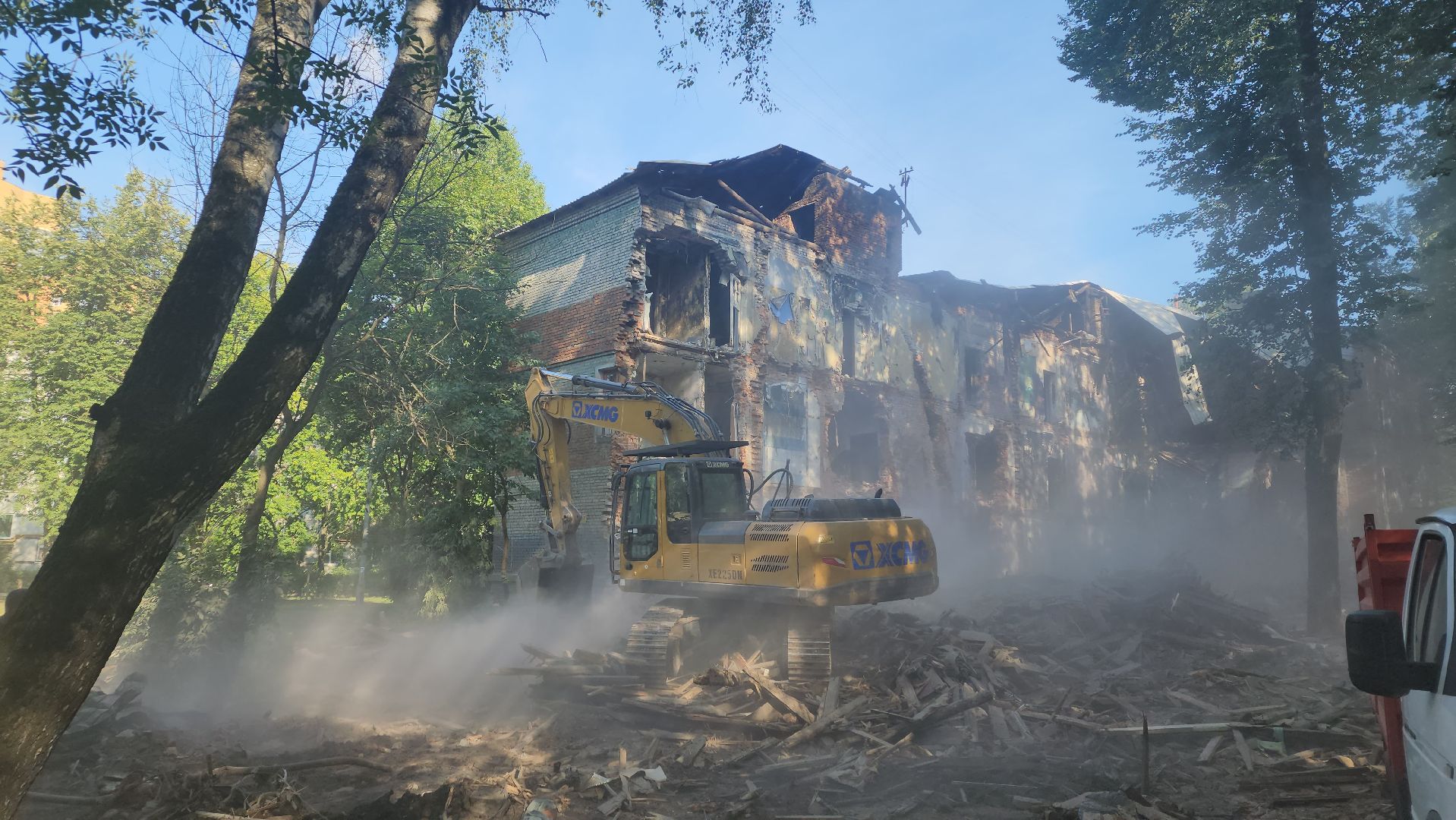 вертикалки, аварийное жилье, снос аварийного жилья, ветхий дом,пушкино, демонтаж здания,