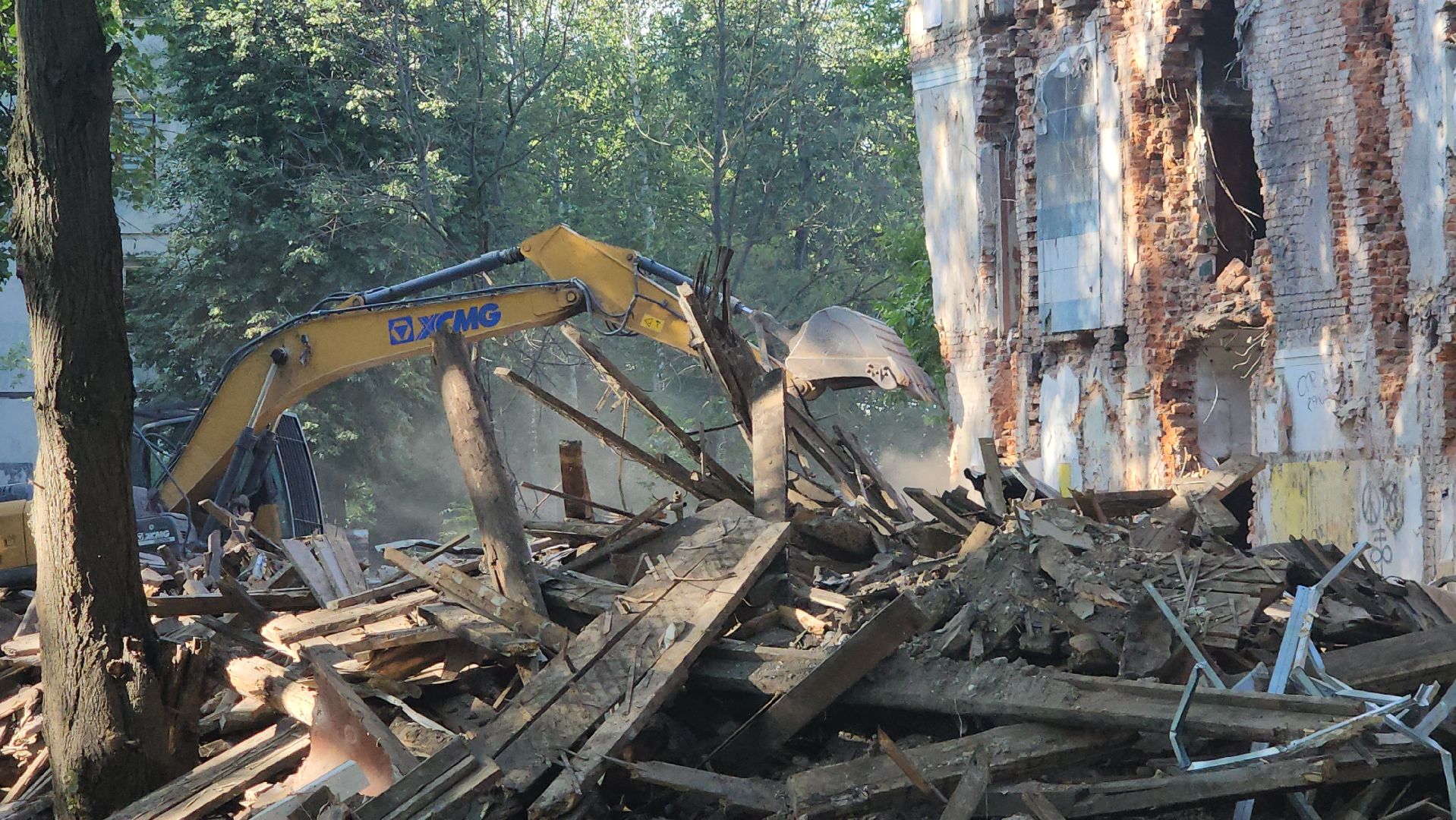 вертикалки, аварийное жилье, снос аварийного жилья, ветхий дом,пушкино, демонтаж здания,
