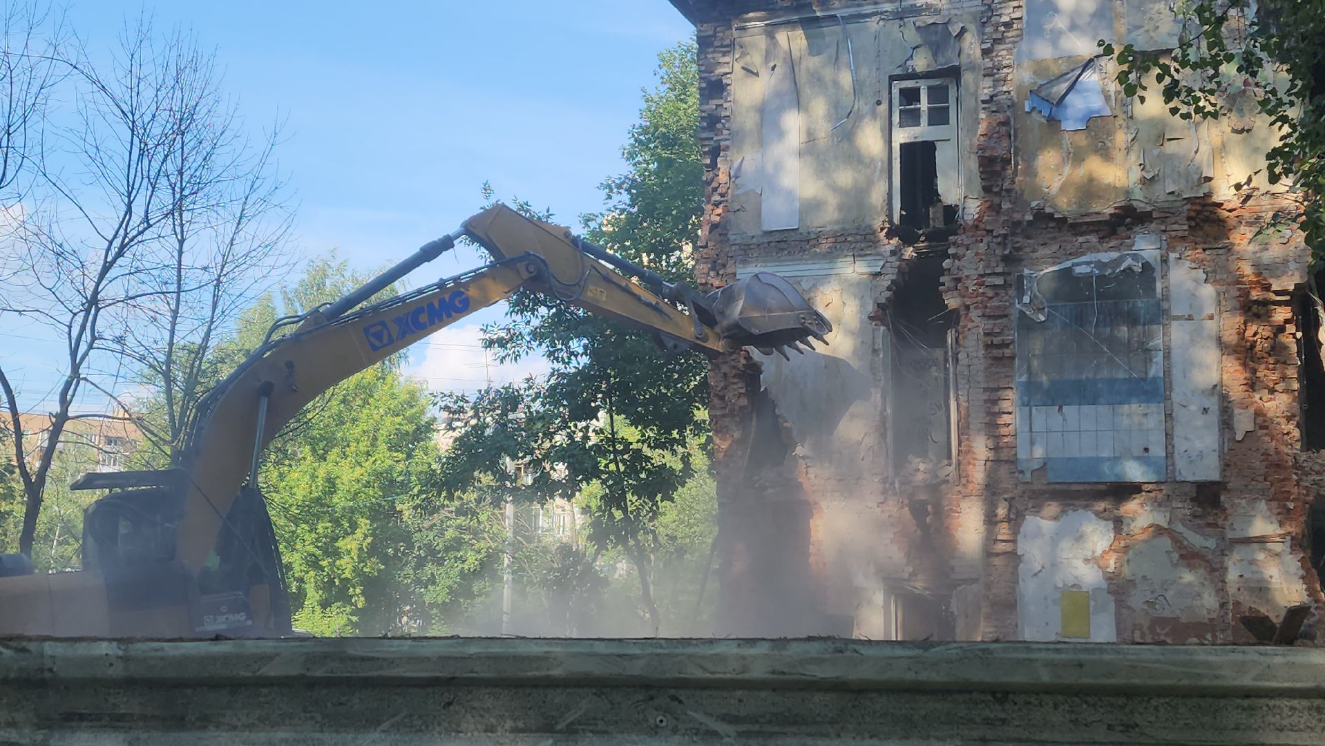вертикалки, аварийное жилье, снос аварийного жилья, ветхий дом,пушкино, демонтаж здания,